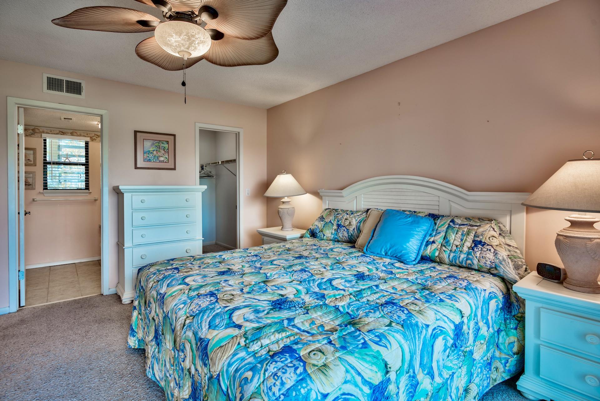 HARBOUR POINT CONDO - Residential