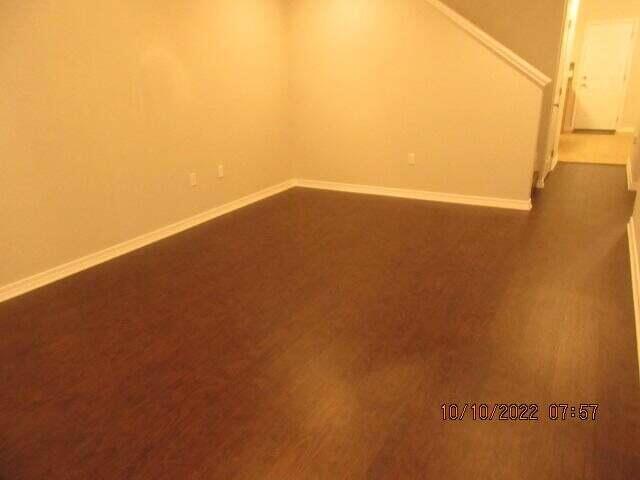 MERIDIAN SQUARE T/H - Residential Lease