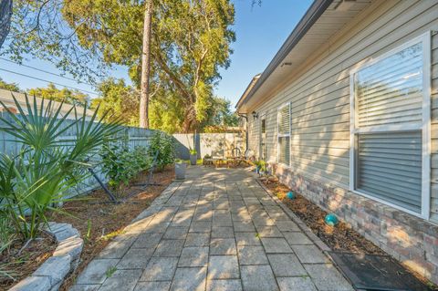 A home in Niceville