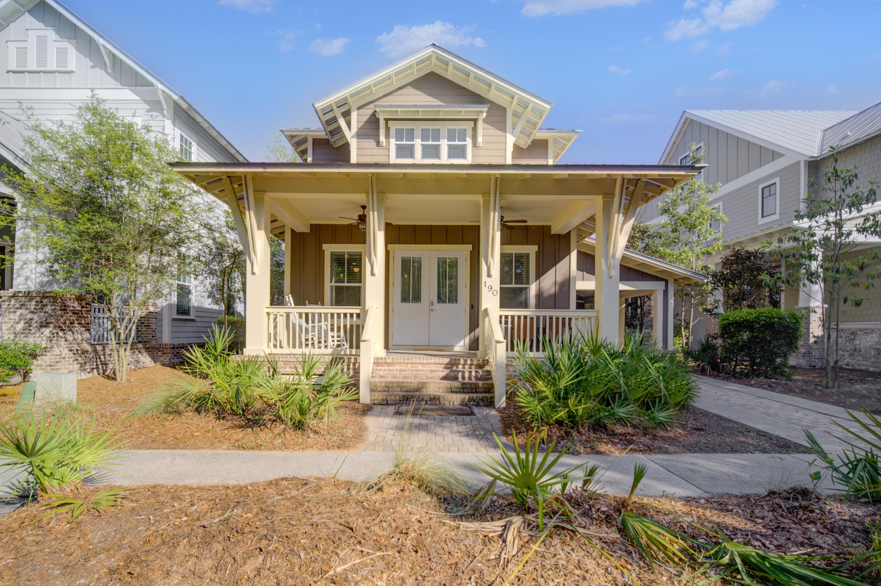 FOREST LAKES - Residential