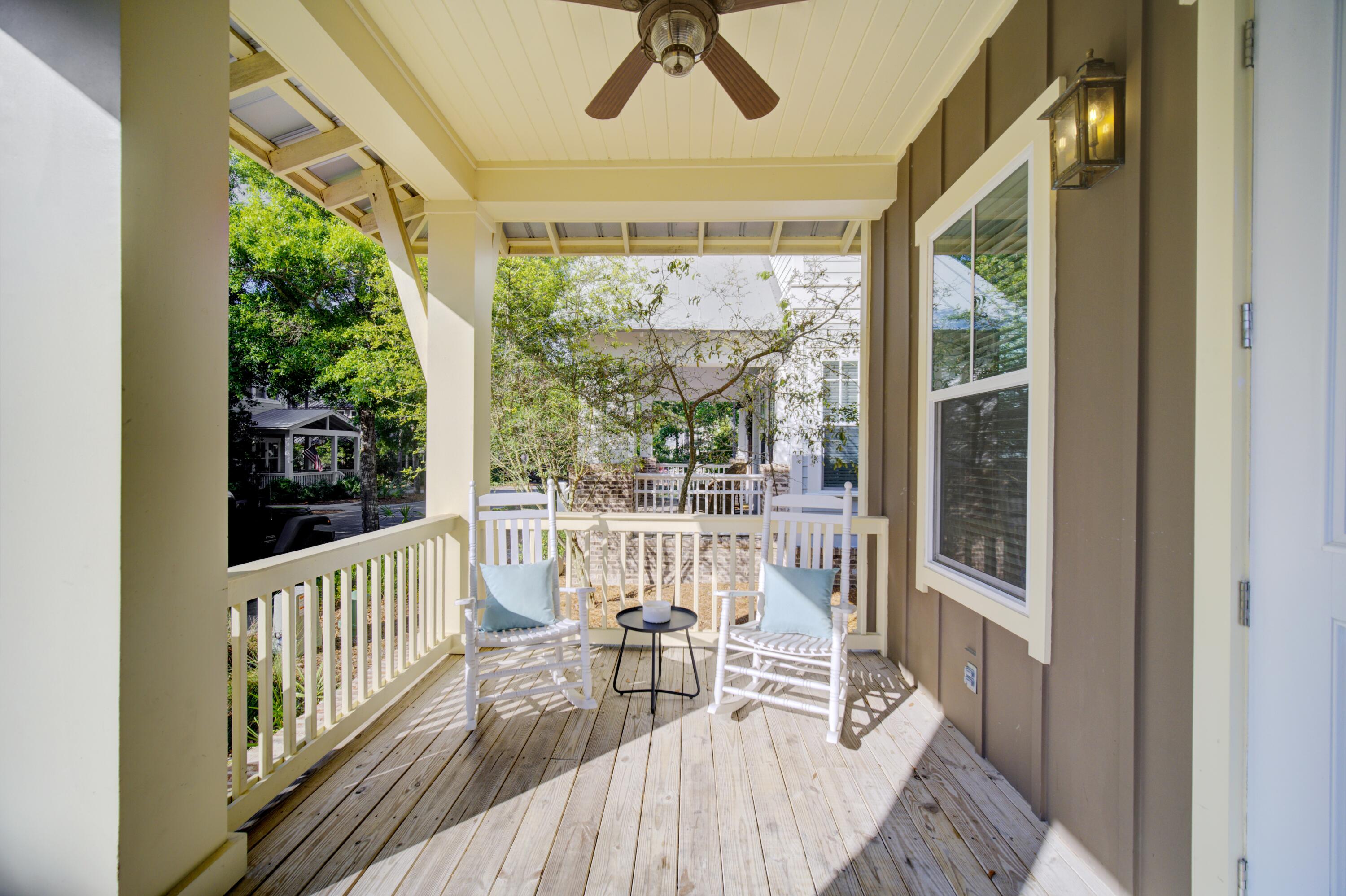 FOREST LAKES - Residential