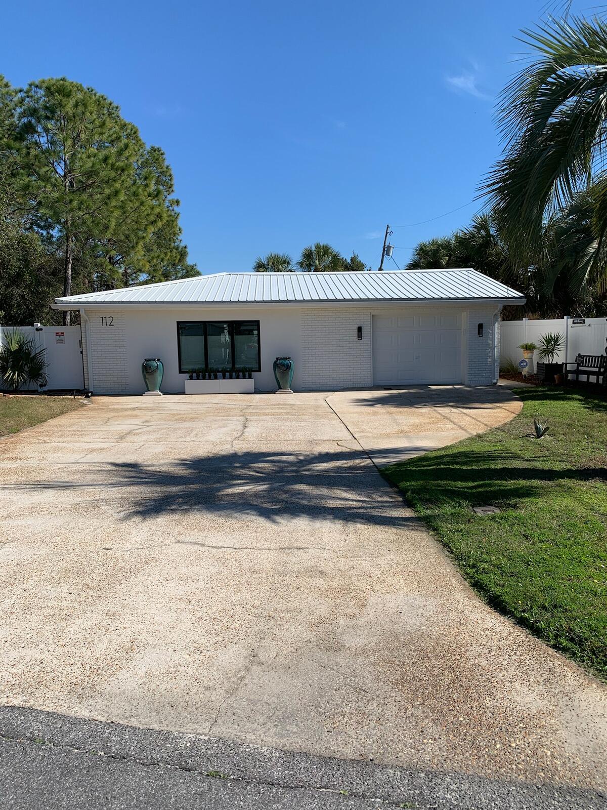 LAKESIDE BY THE GULF - Residential