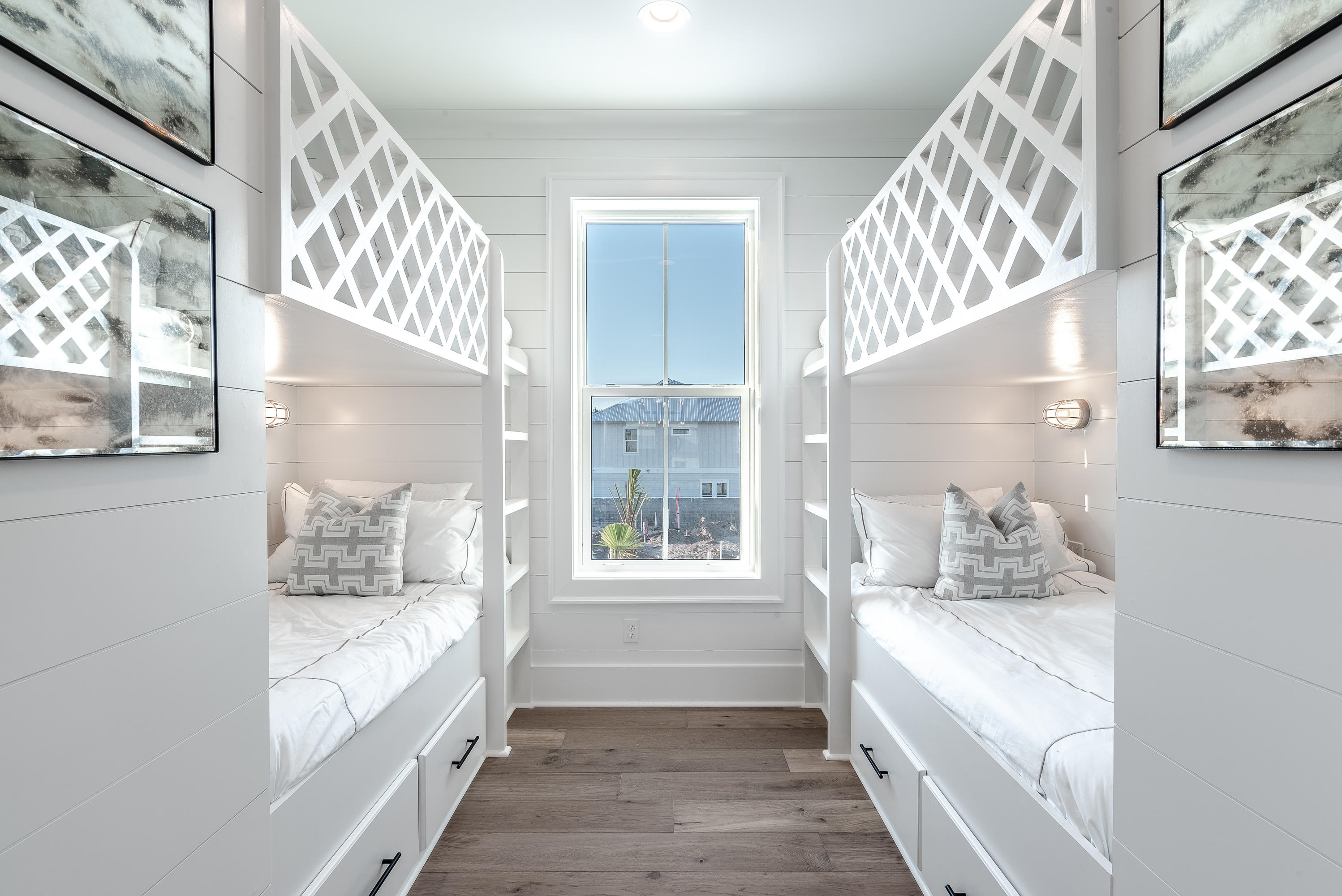SEASCAPE S/D - Residential