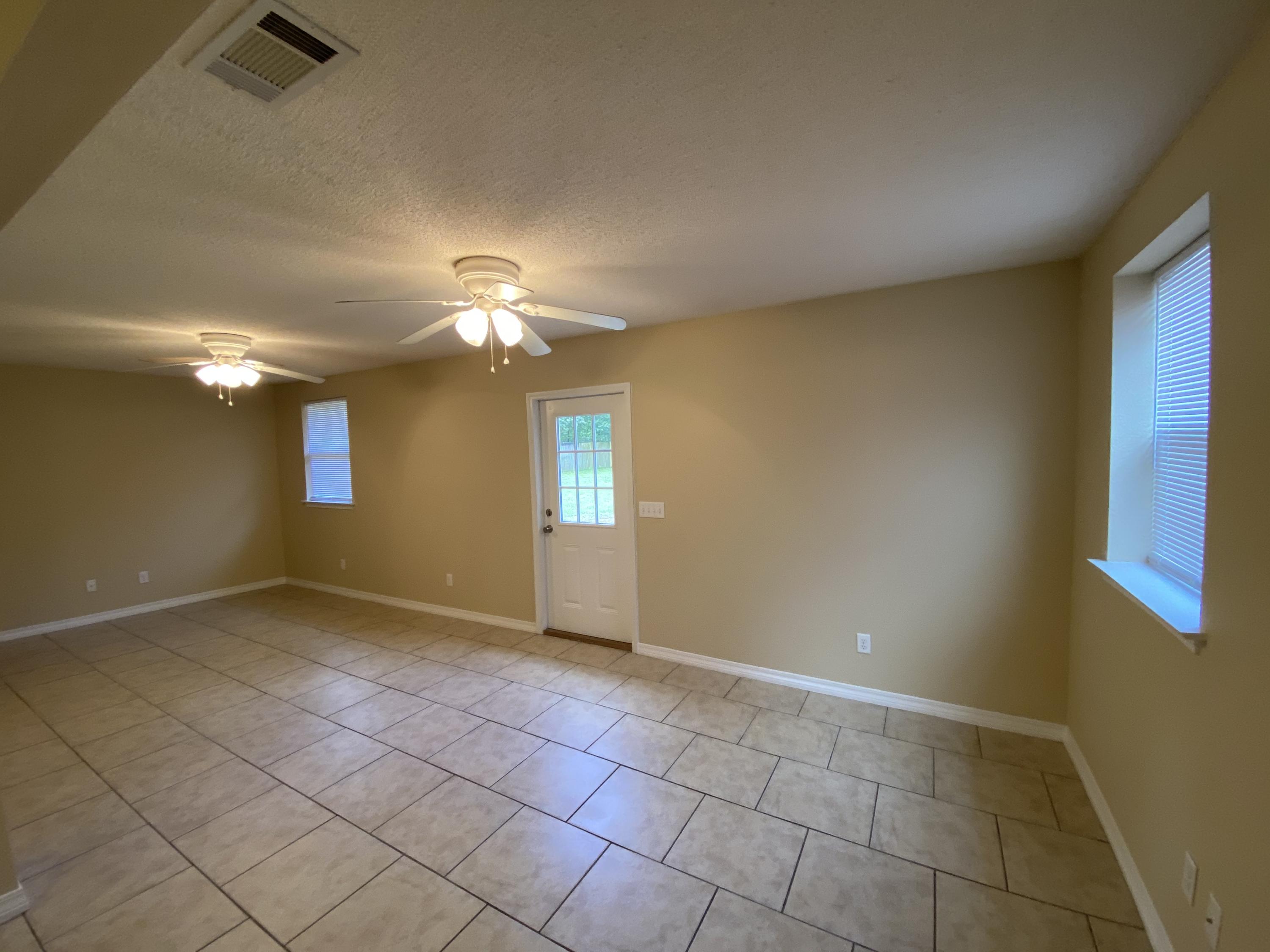 ADAMS POWELL EAST - Residential