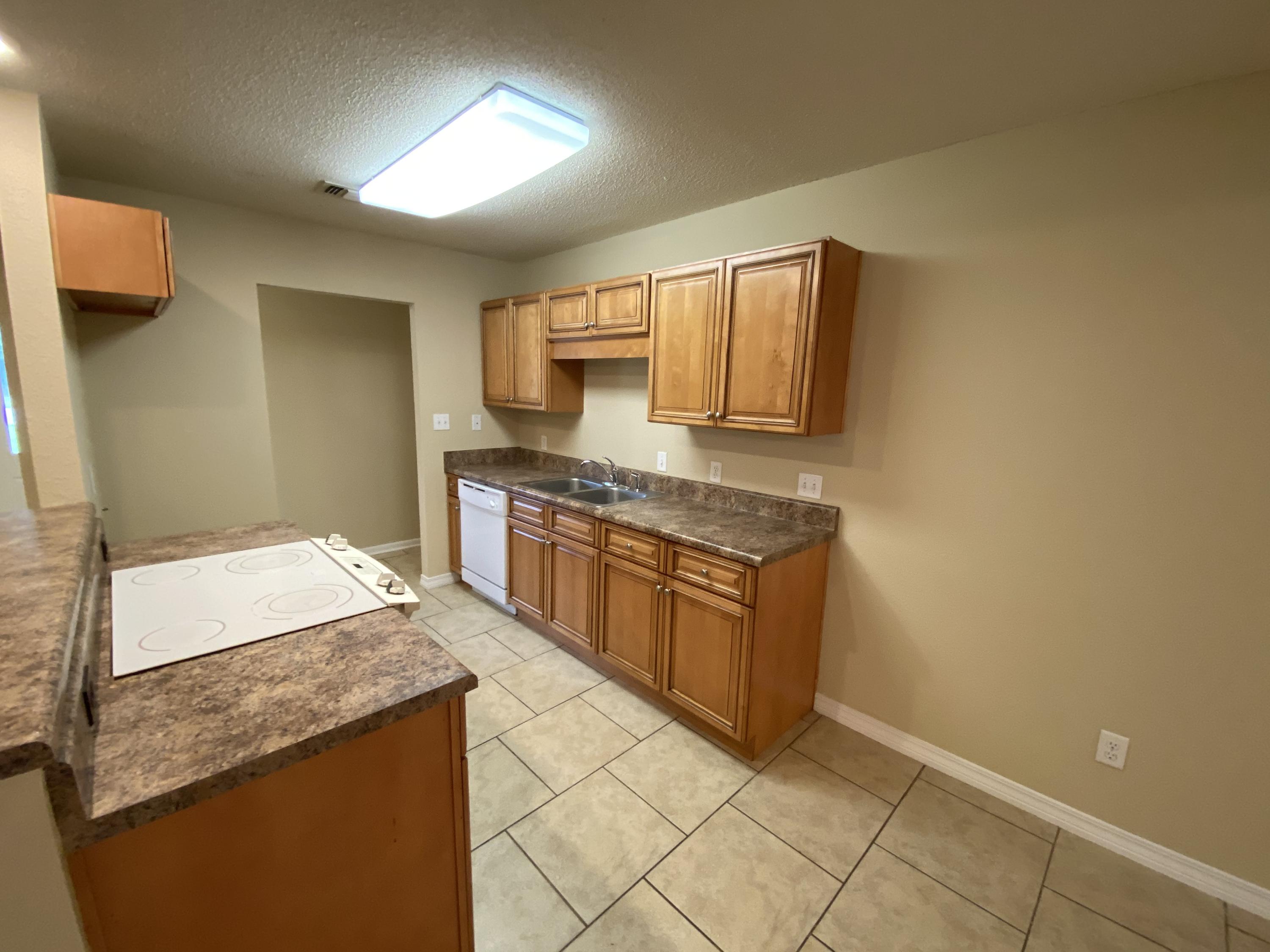 ADAMS POWELL EAST - Residential