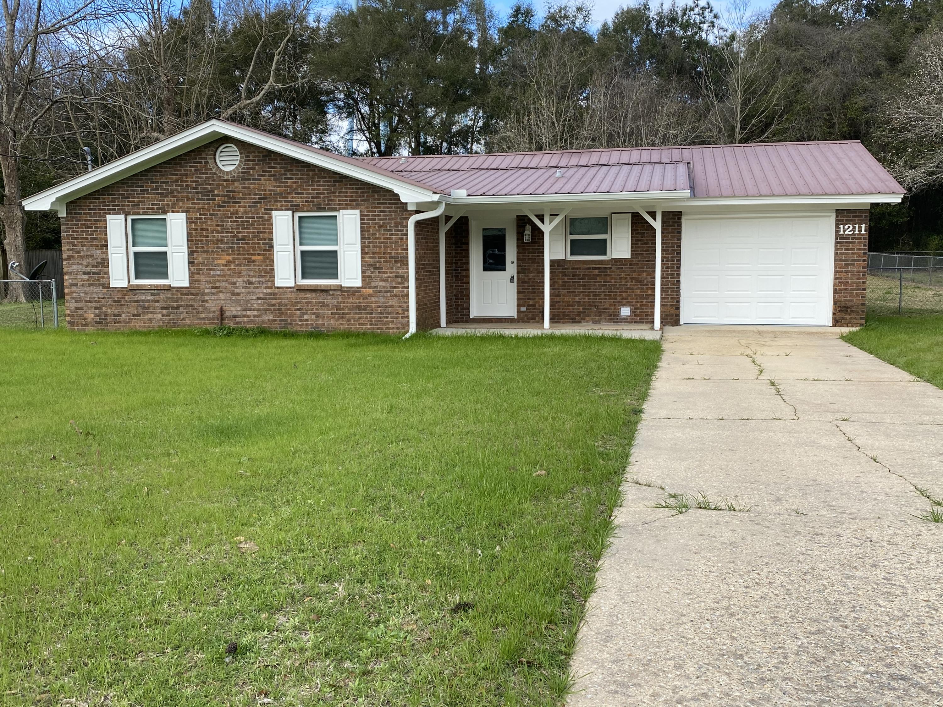 ADAMS POWELL EAST - Residential