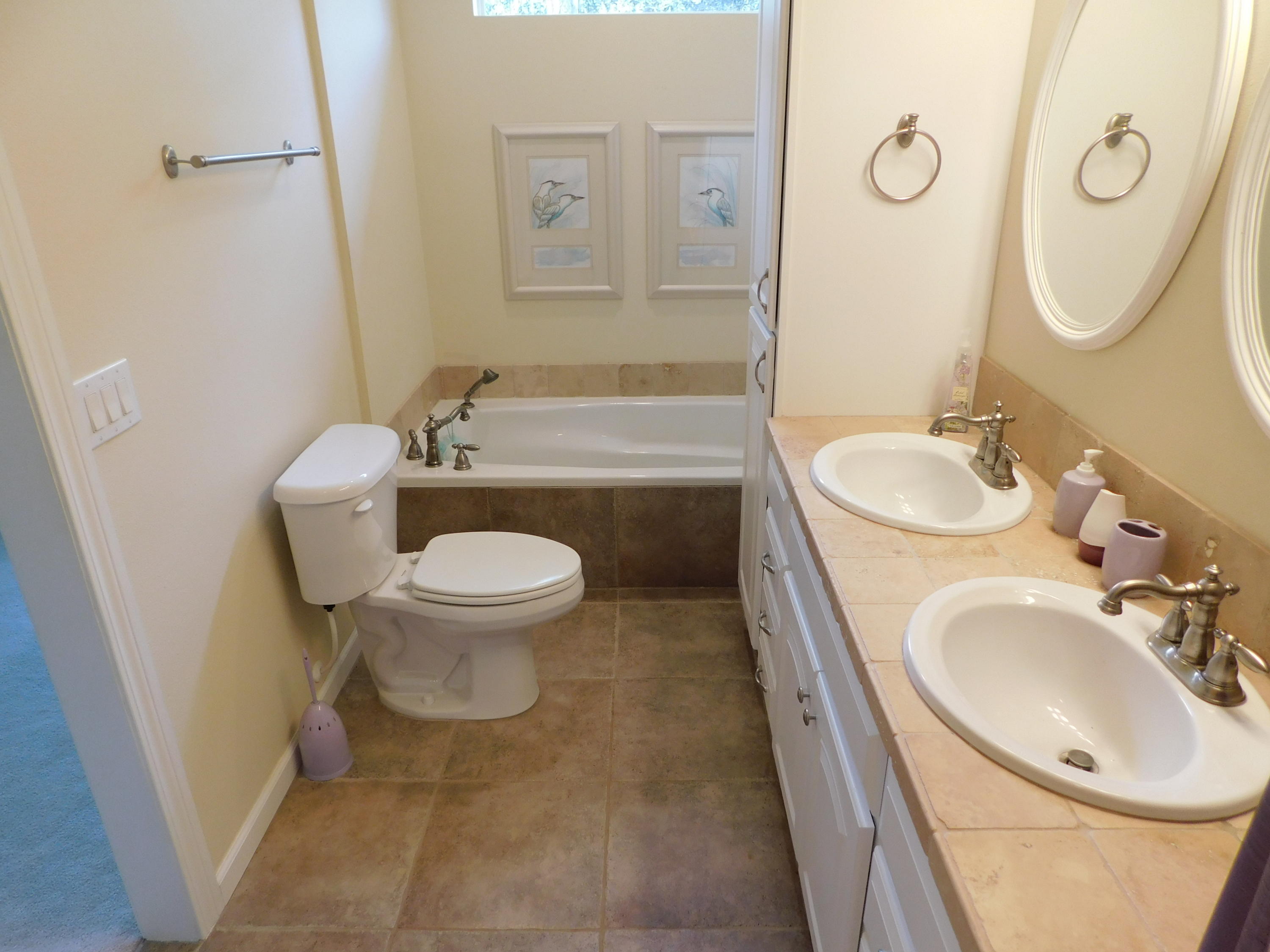 1605 - Live Oak Pt and Old Town of Santa Rosa - Residential