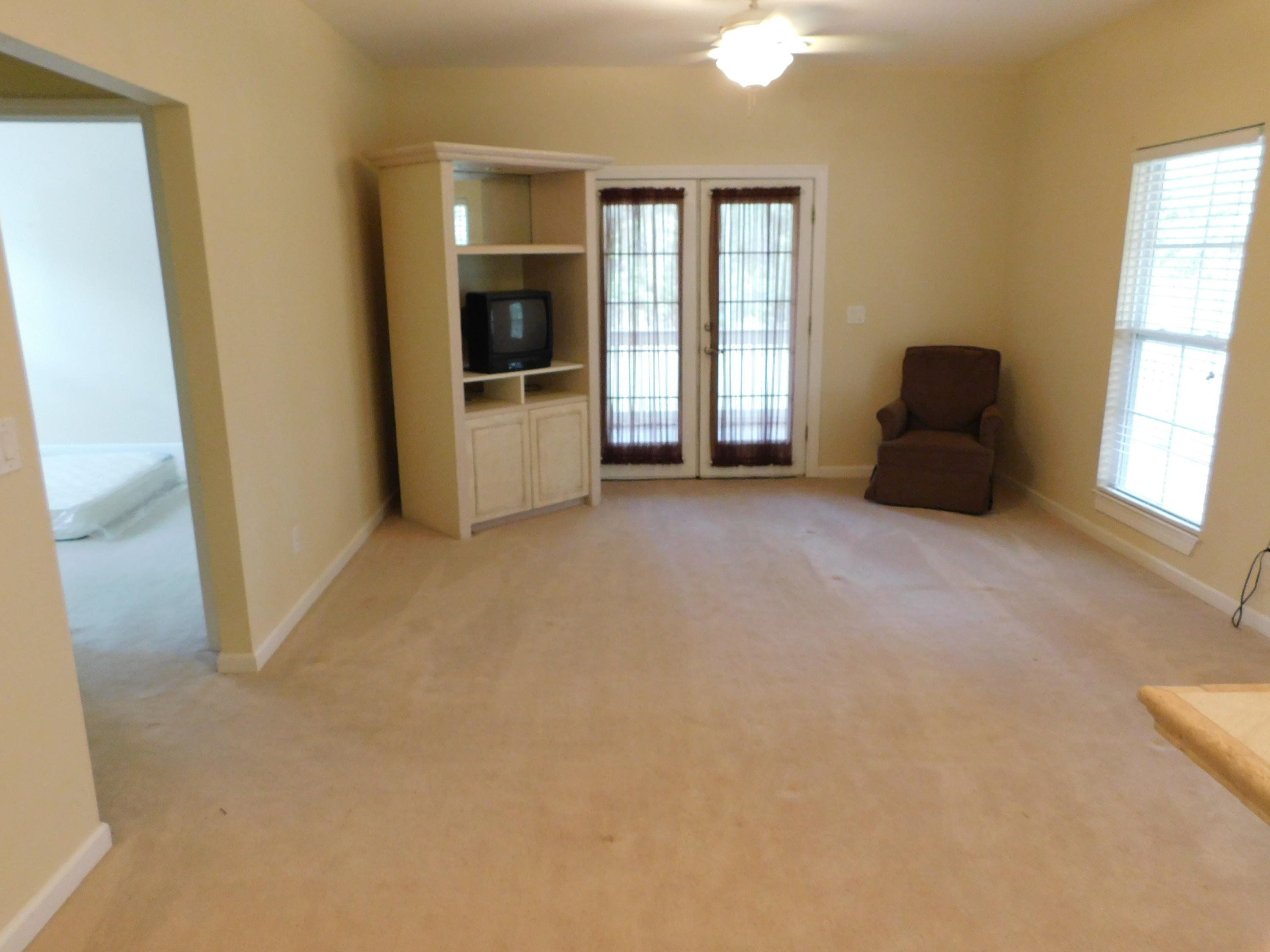 1605 - Live Oak Pt and Old Town of Santa Rosa - Residential