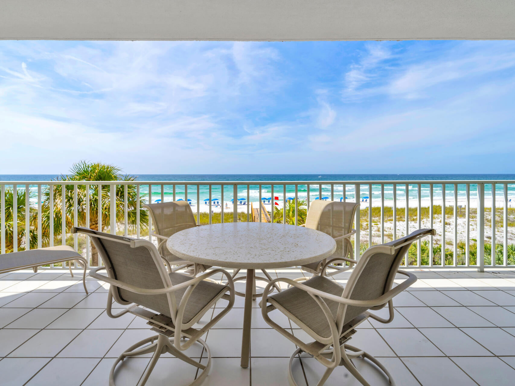 HOLIDAY ISLE TOWERS CONDO - Residential