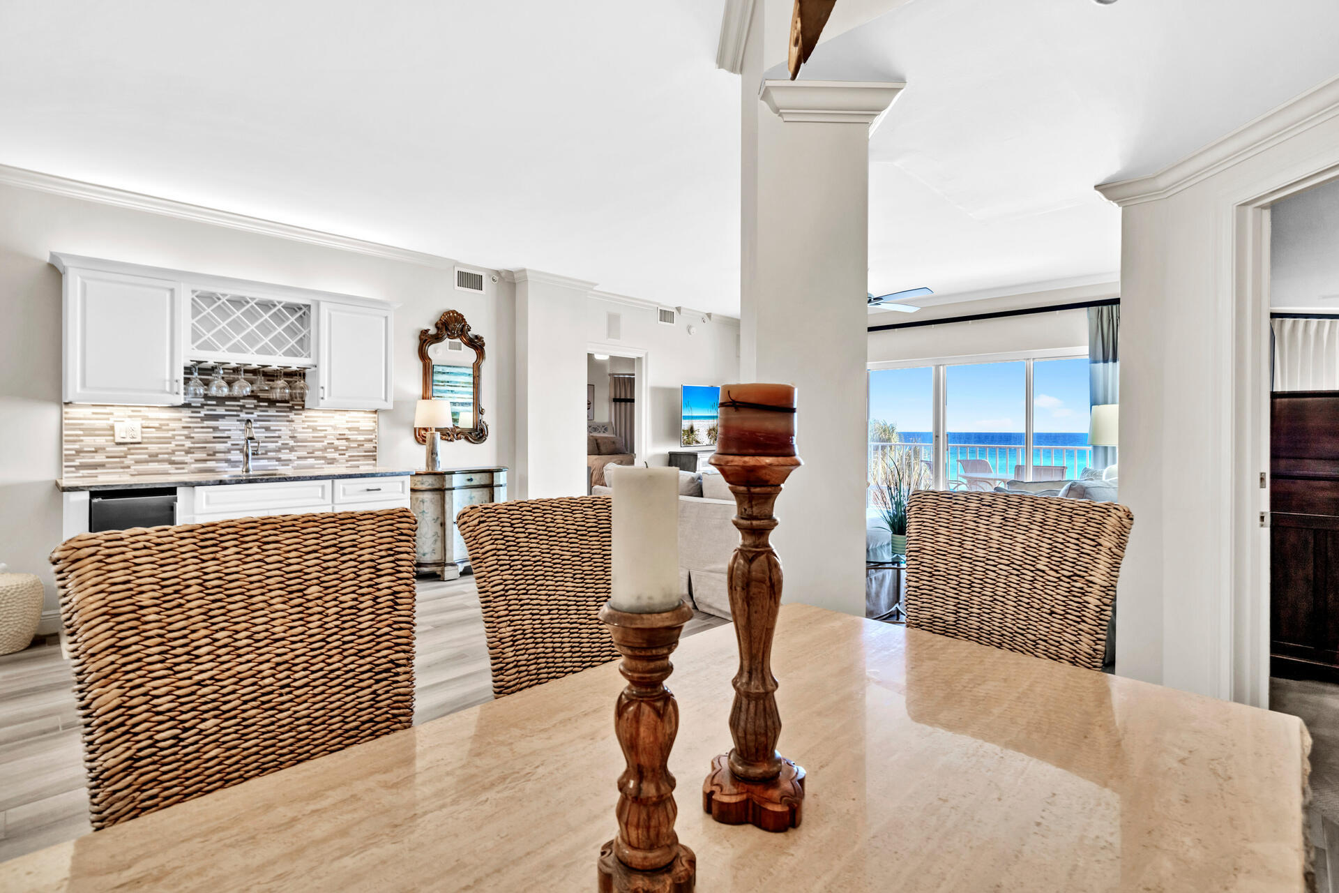 HOLIDAY ISLE TOWERS CONDO - Residential