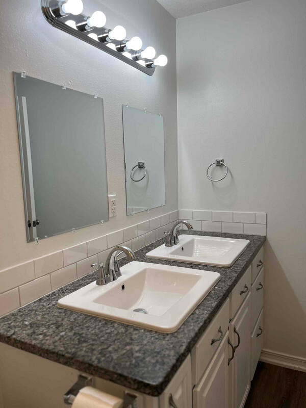 PARK PLACE 5 - Residential Lease