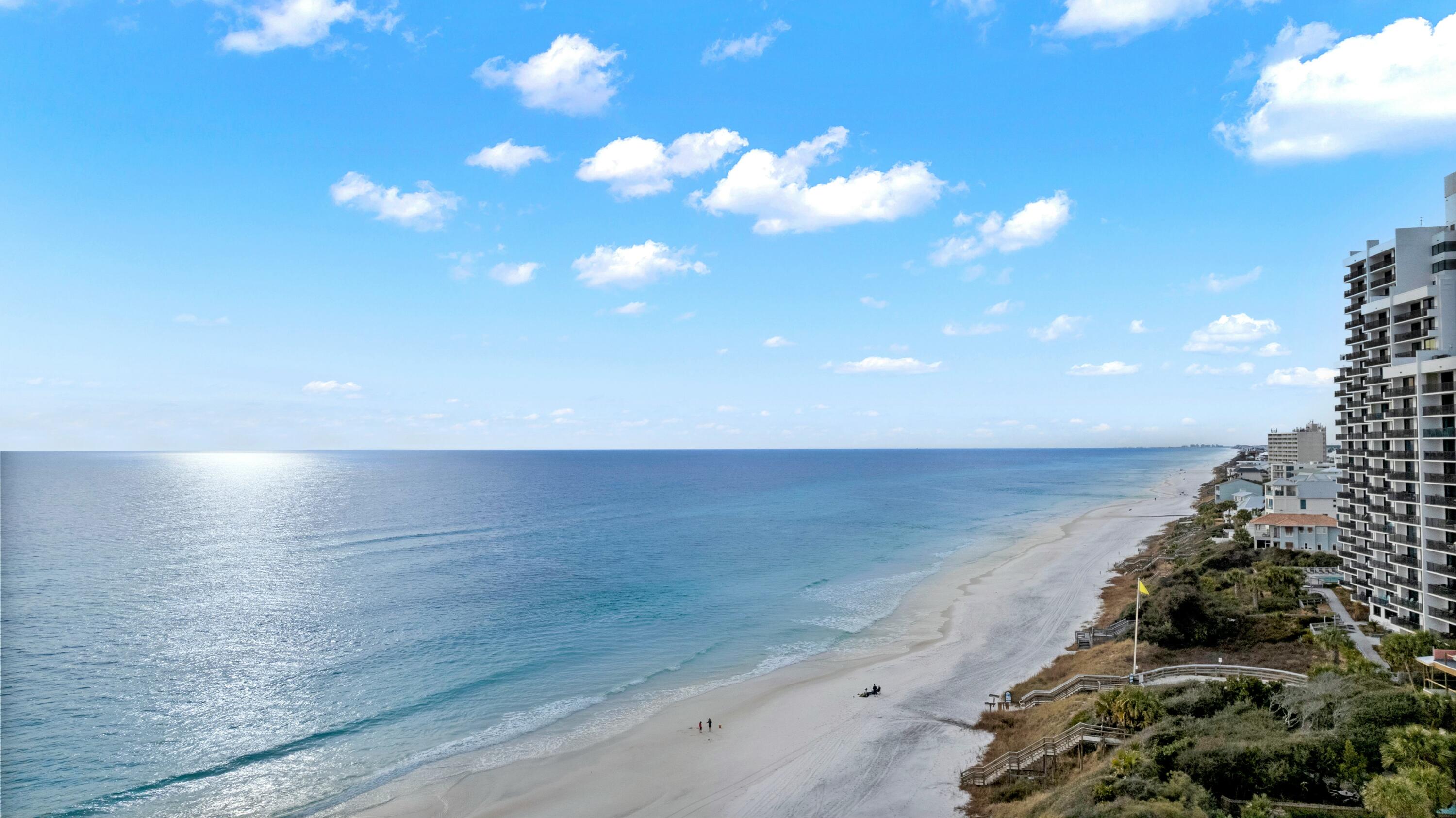 ROLLIN TIDE VILLAS - Residential