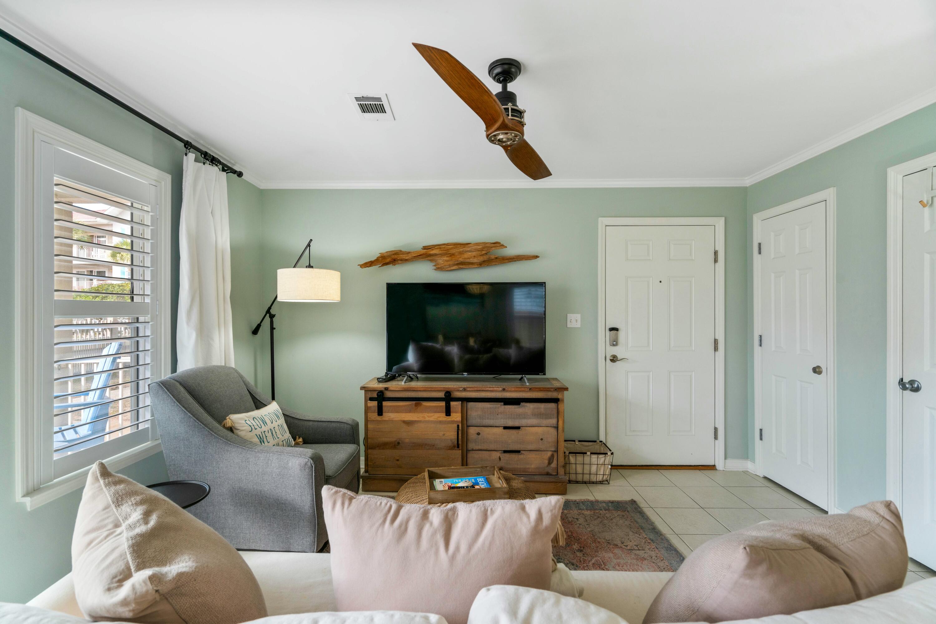 ROLLIN TIDE VILLAS - Residential