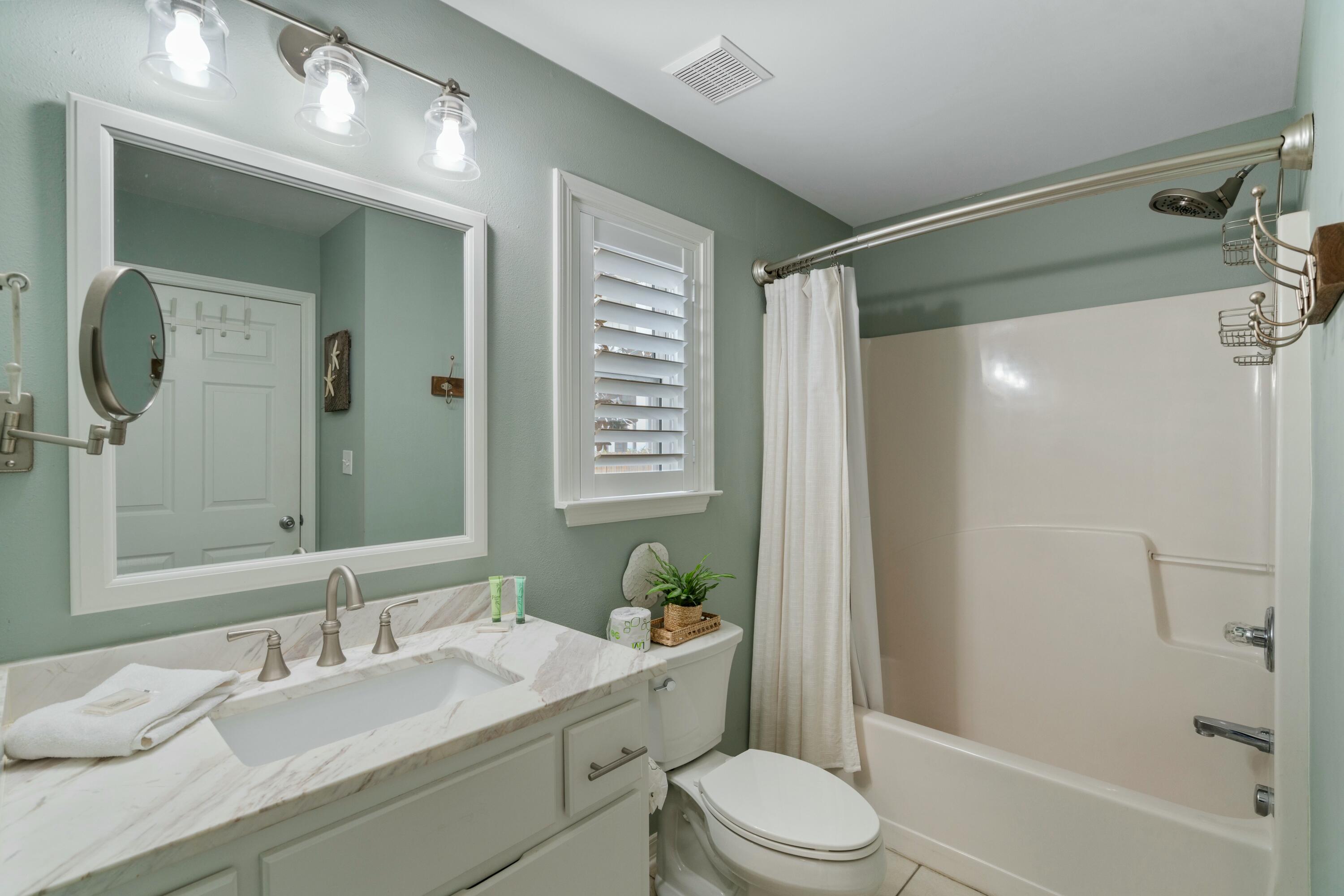 ROLLIN TIDE VILLAS - Residential