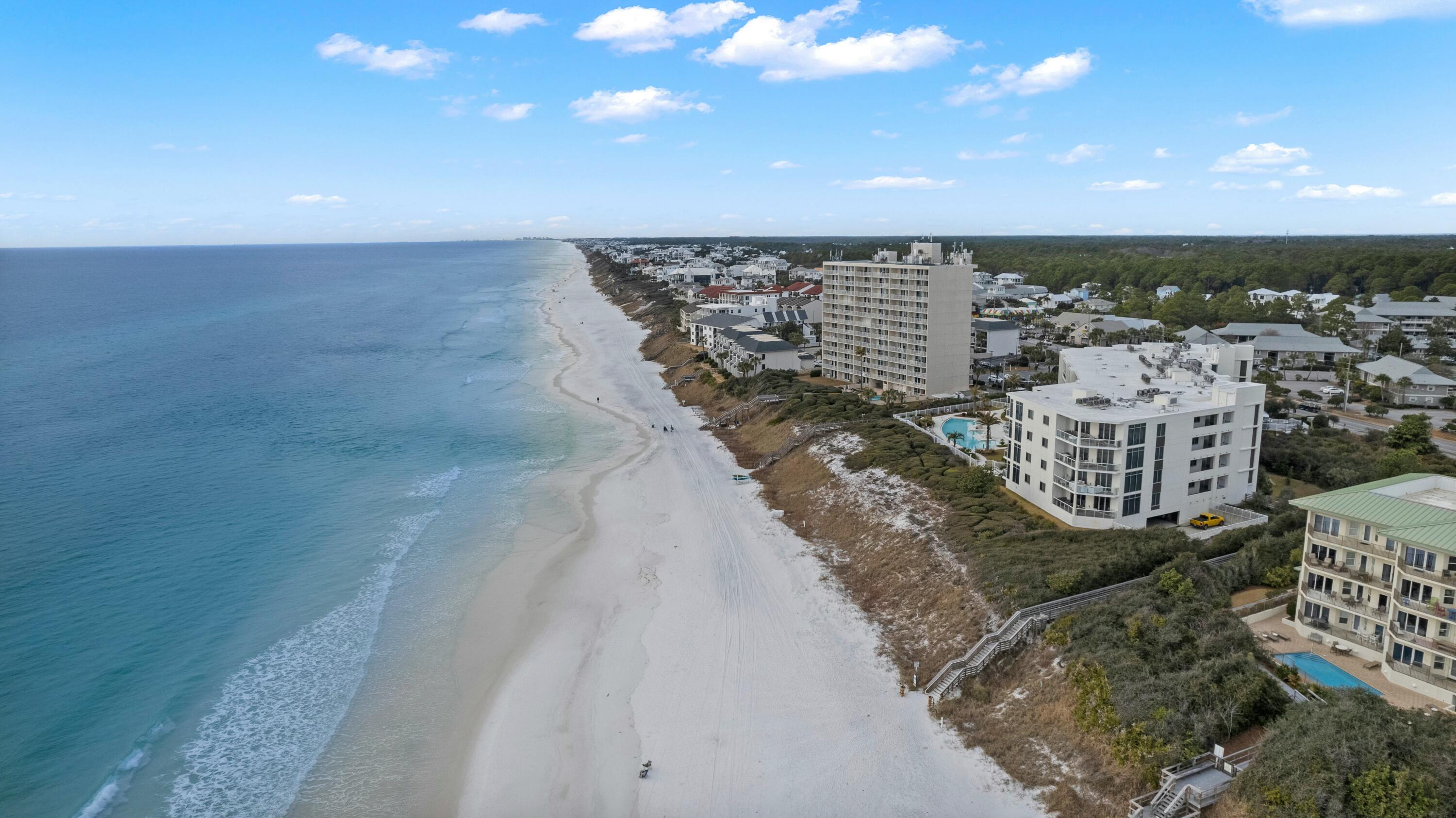 ROLLIN TIDE VILLAS - Residential