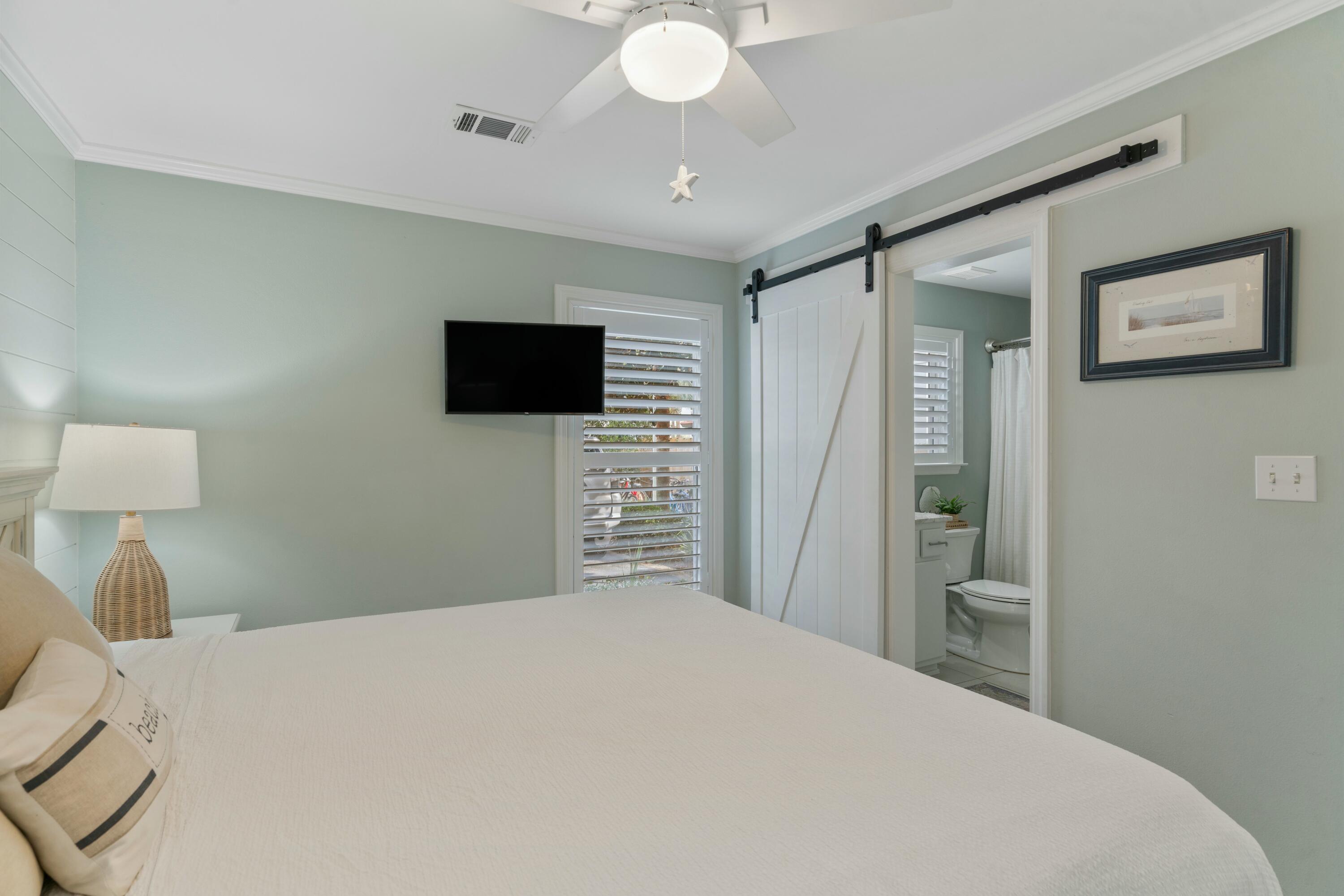 ROLLIN TIDE VILLAS - Residential