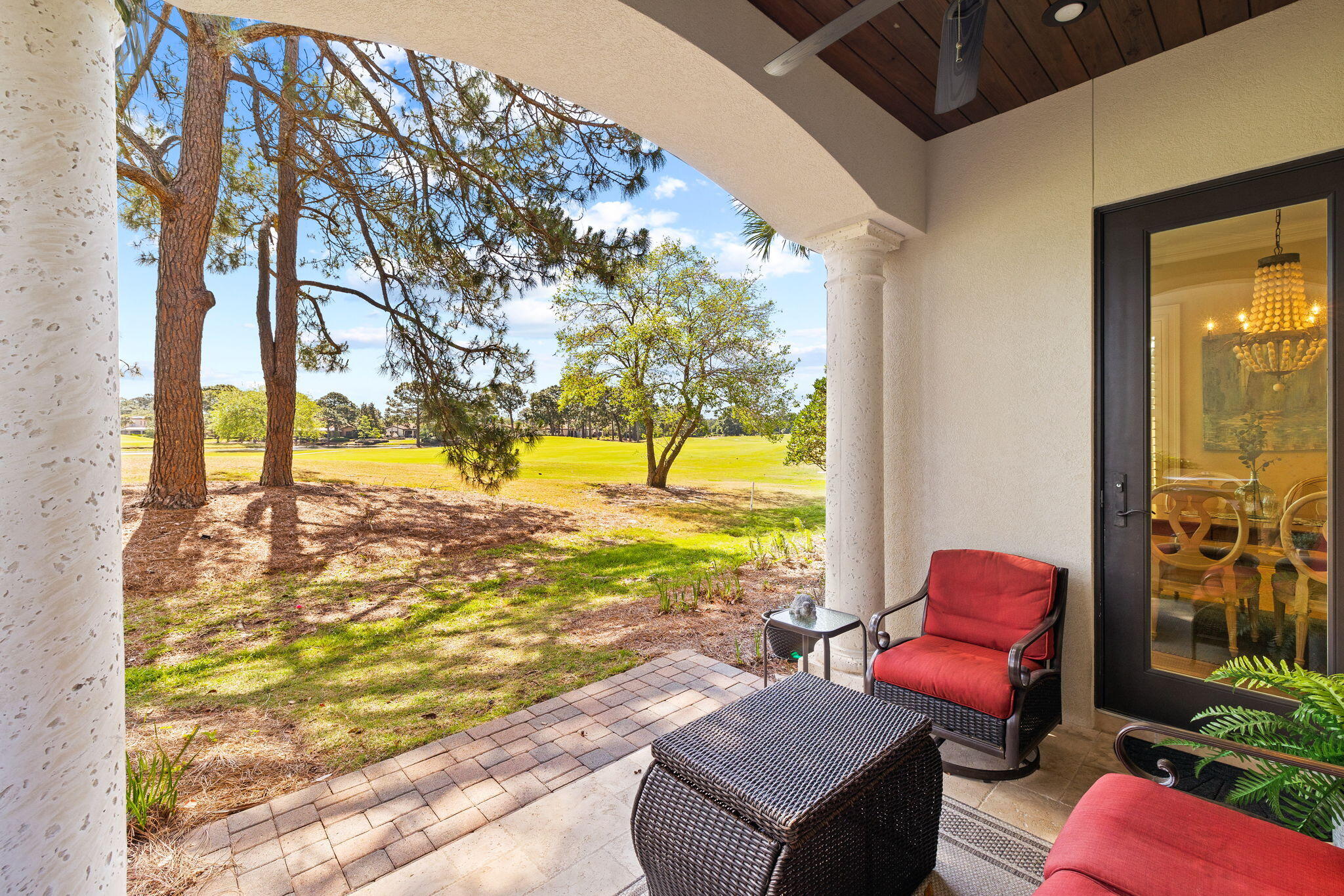 VILLA LAGO - Residential