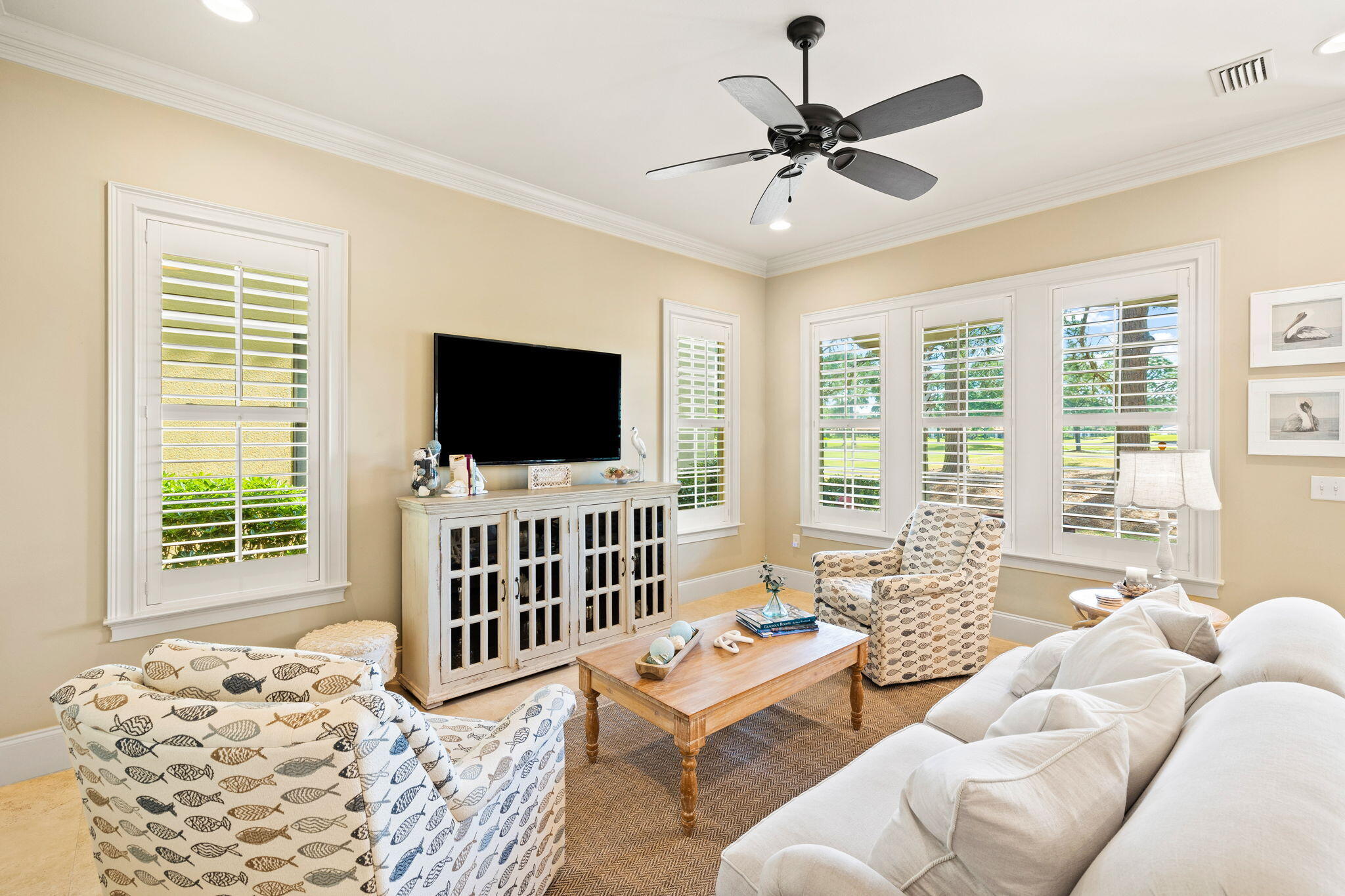 VILLA LAGO - Residential