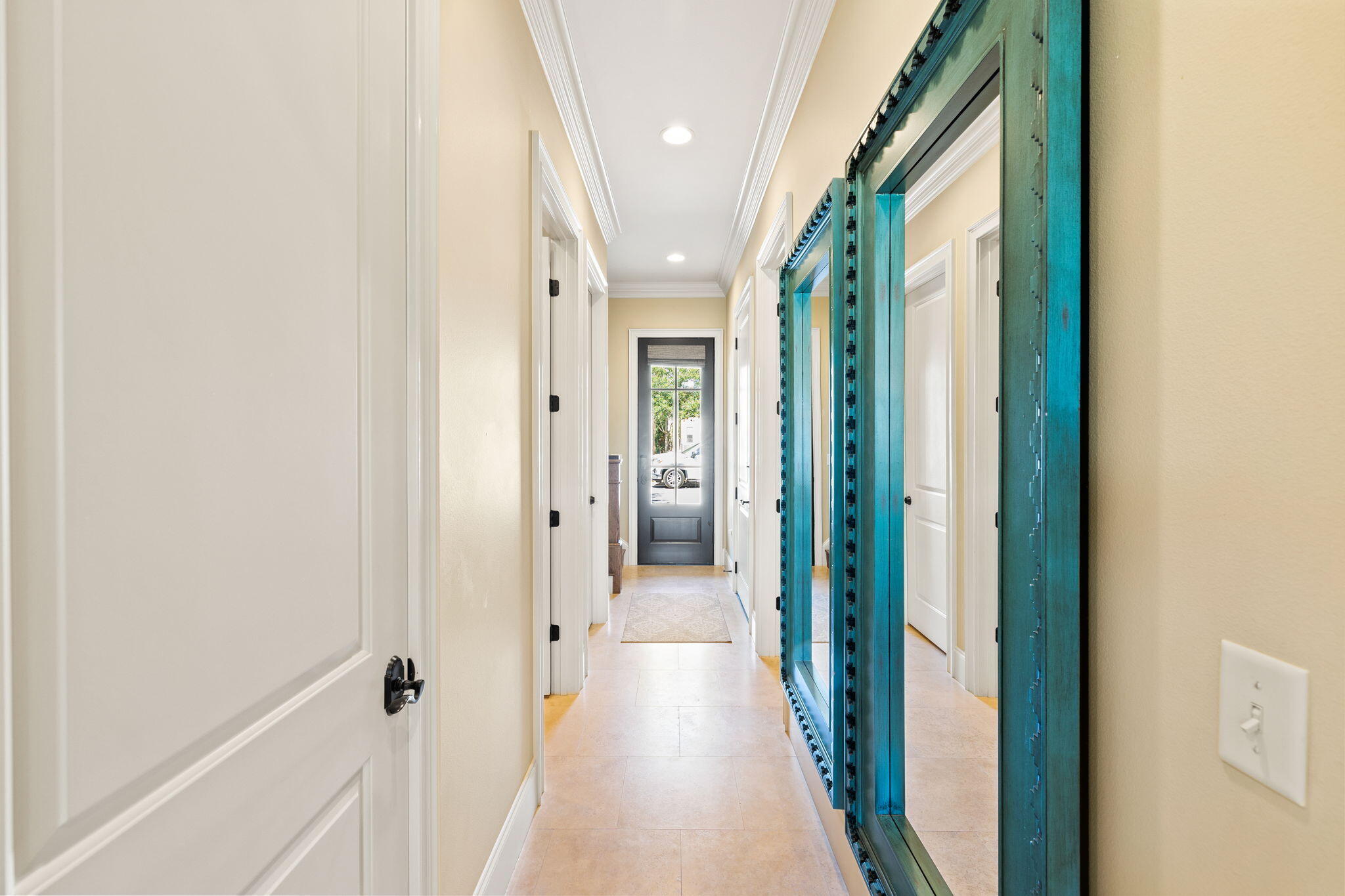 VILLA LAGO - Residential