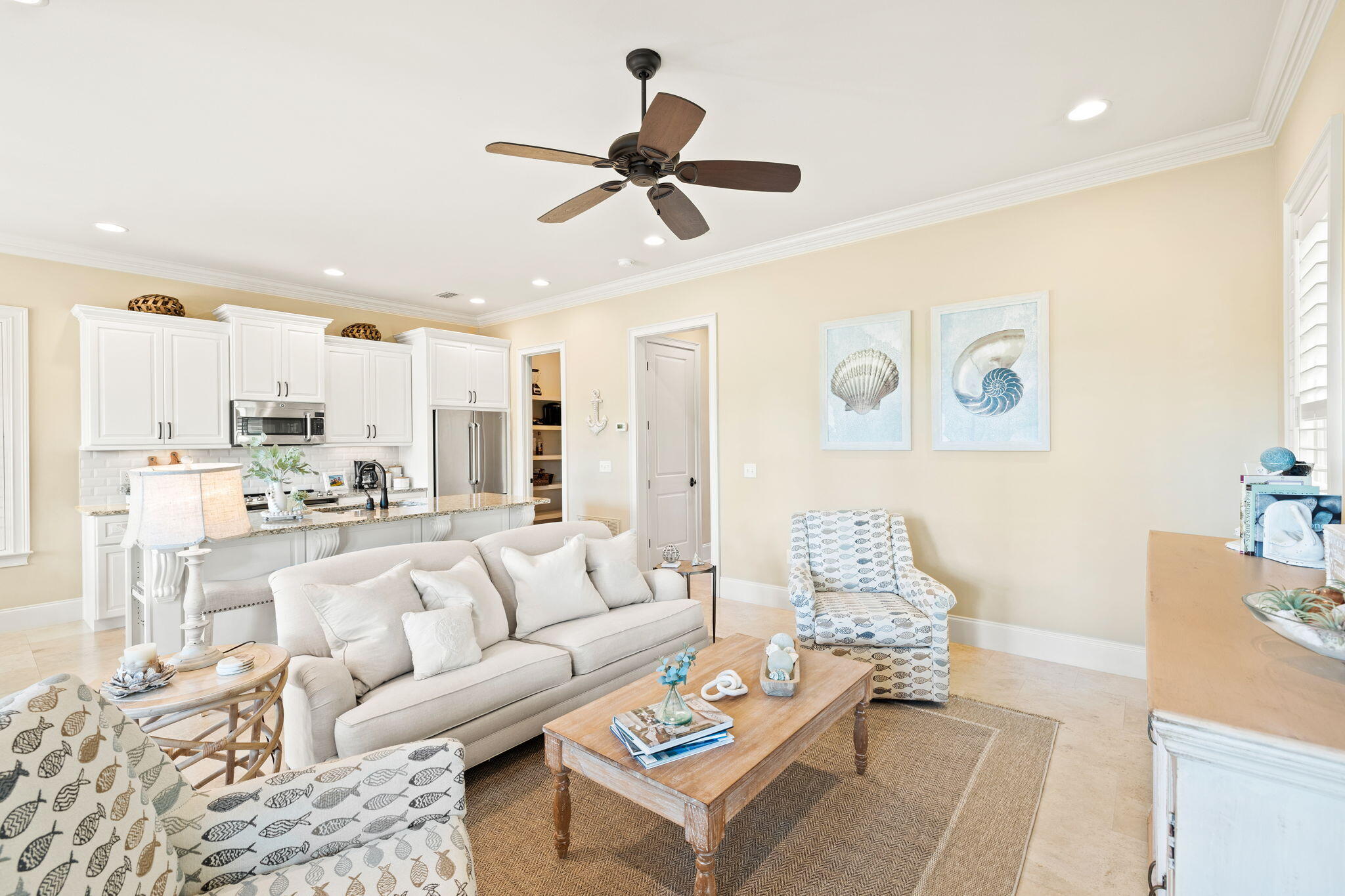 VILLA LAGO - Residential