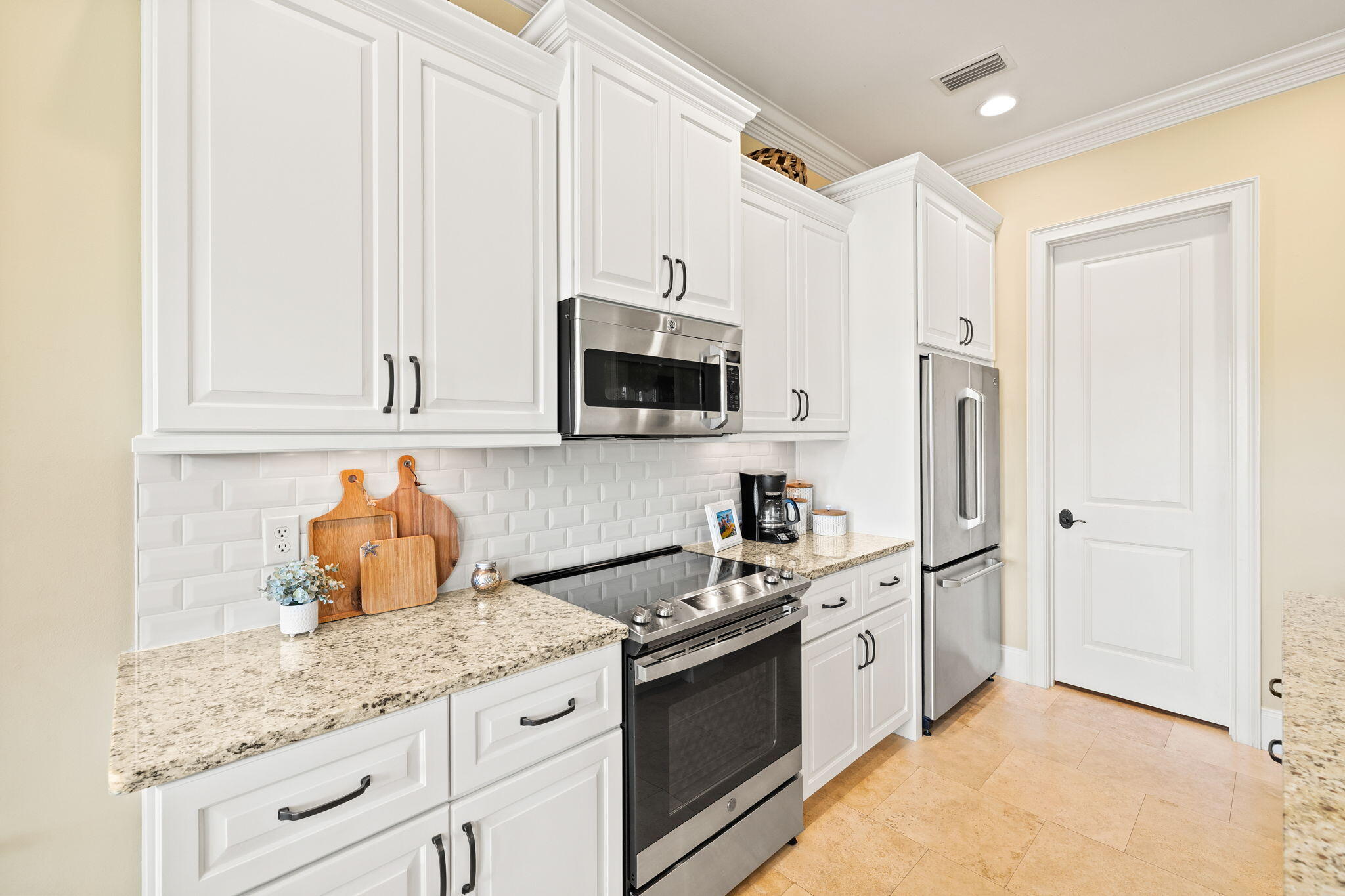 VILLA LAGO - Residential