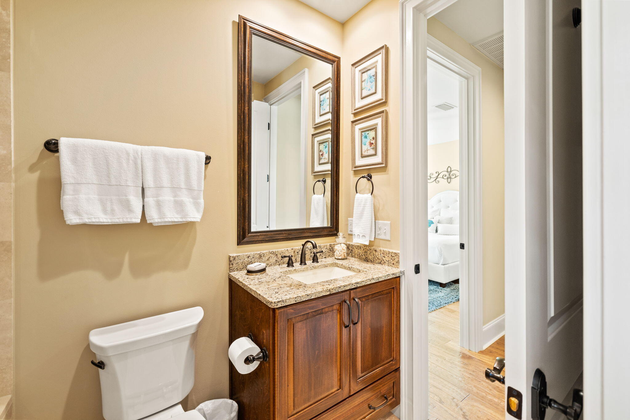 VILLA LAGO - Residential