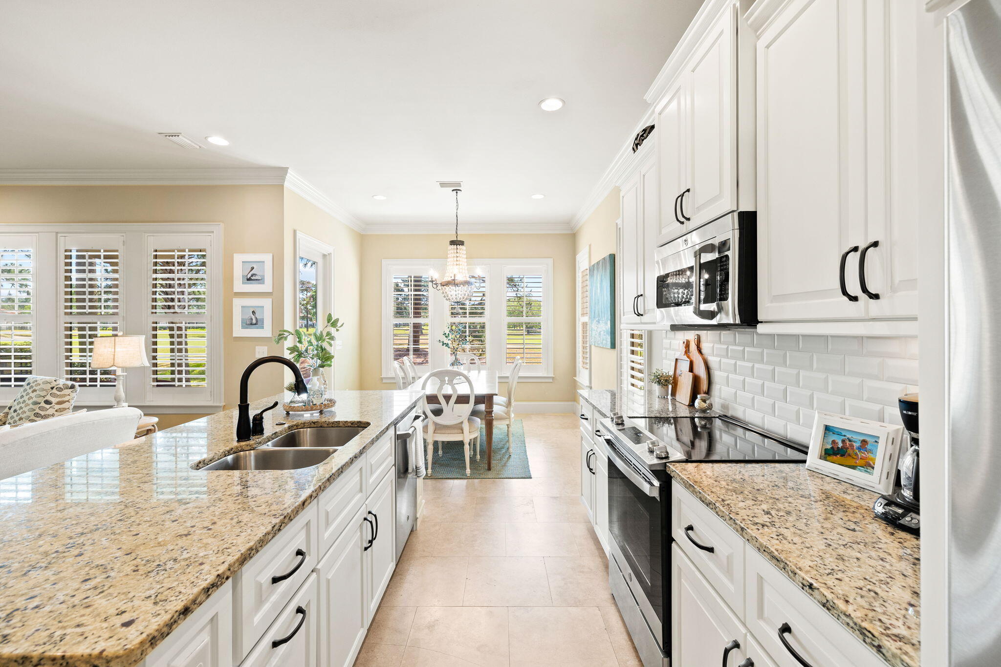 VILLA LAGO - Residential