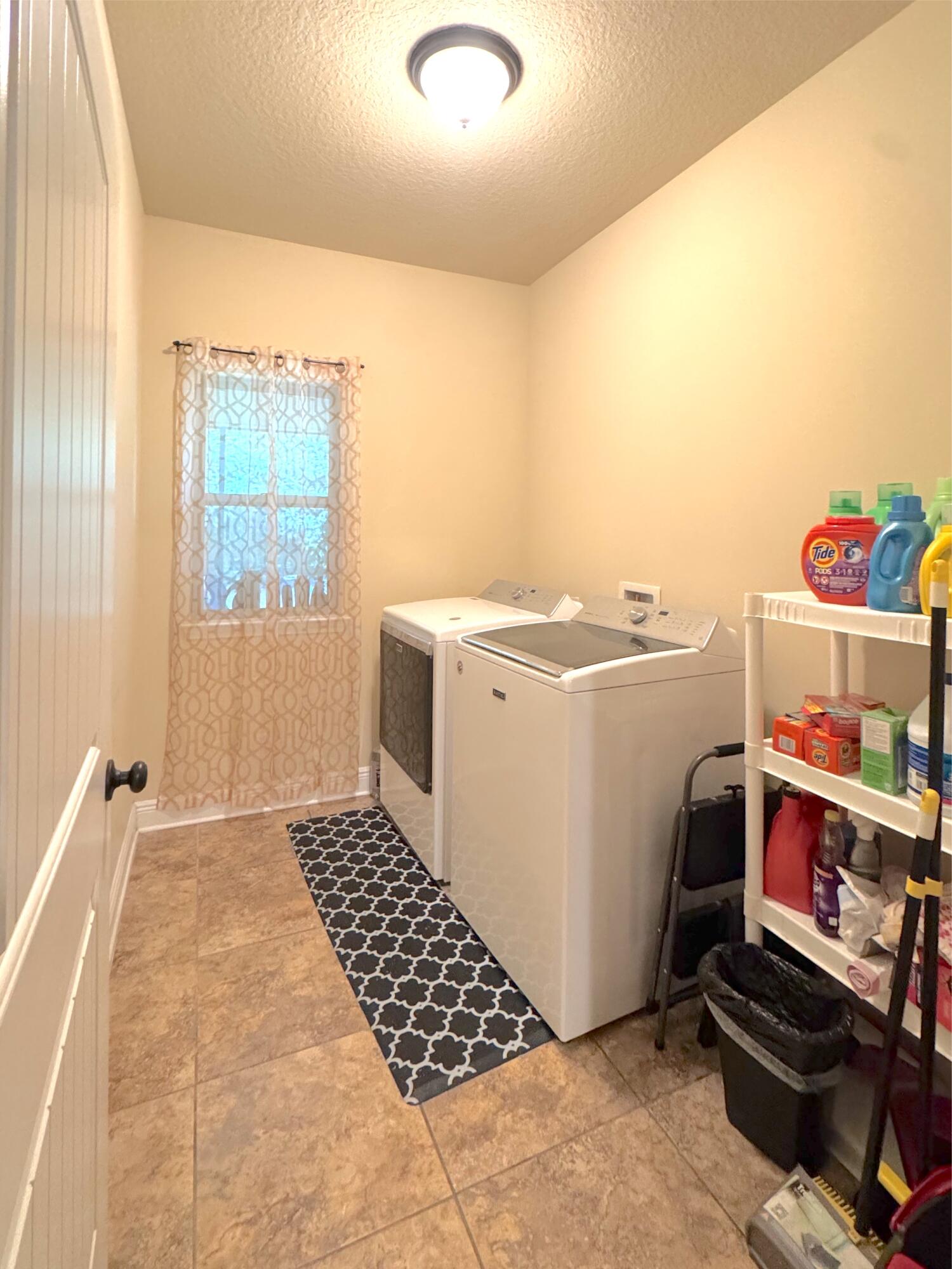 LIBERTY OAKS - Residential