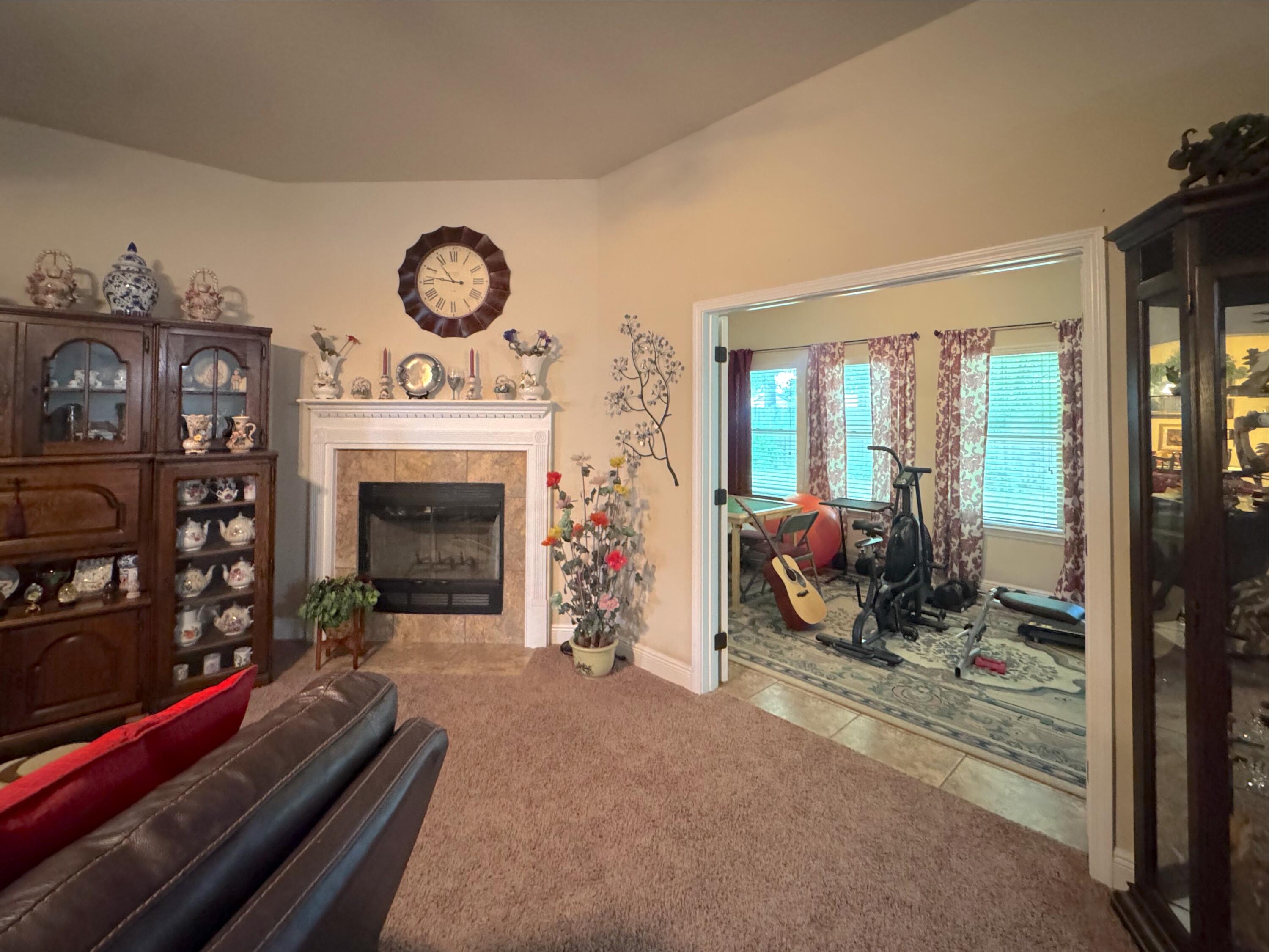 LIBERTY OAKS - Residential