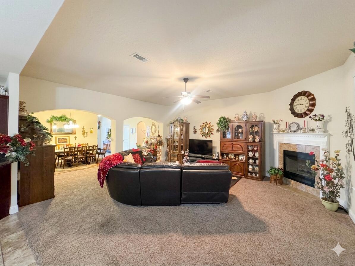 LIBERTY OAKS - Residential