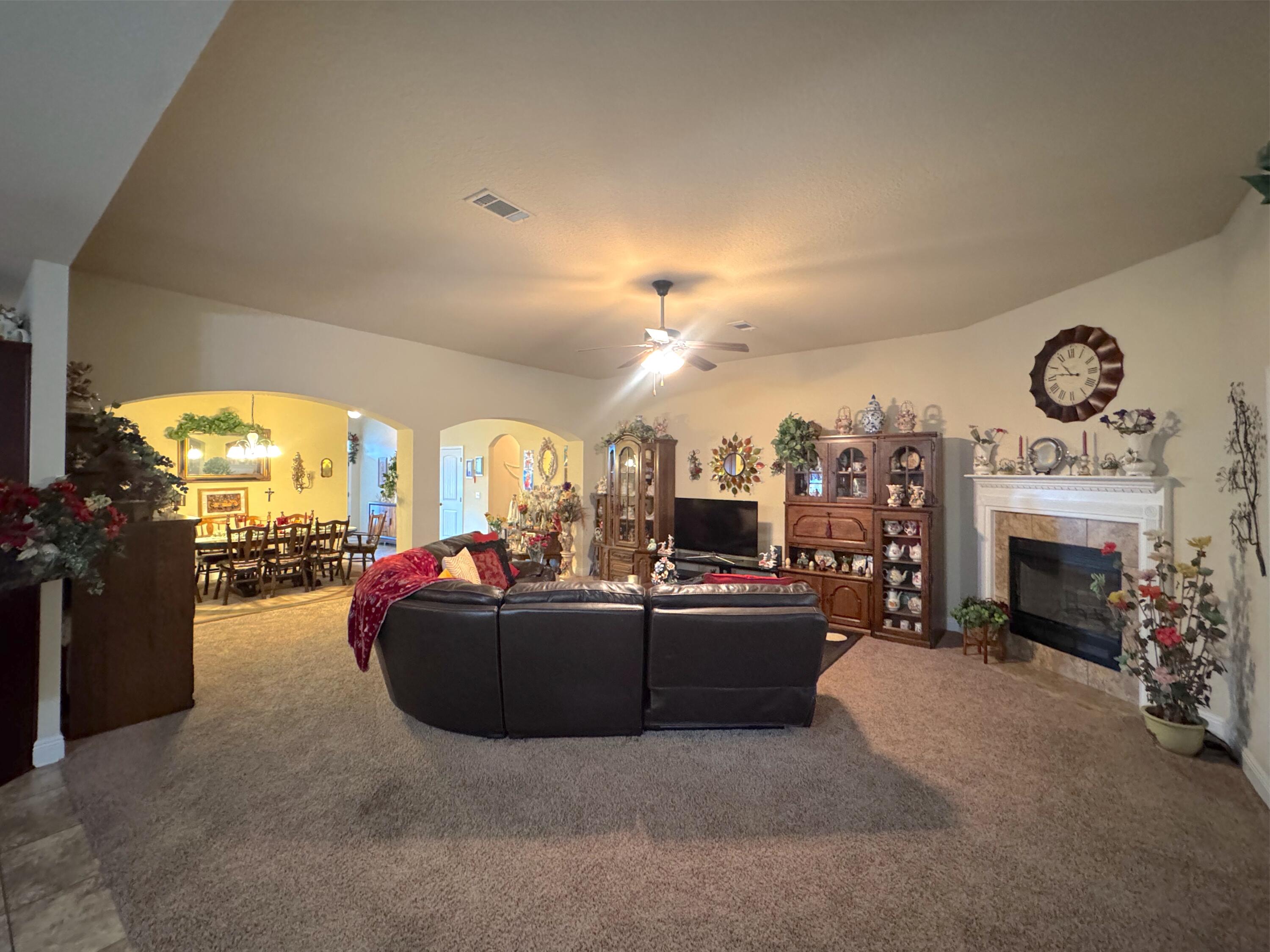 LIBERTY OAKS - Residential