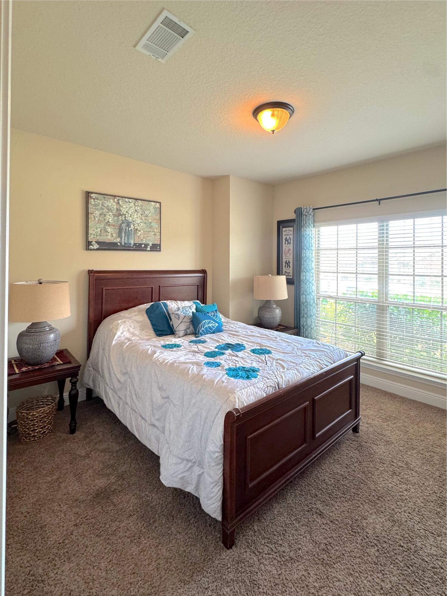 LIBERTY OAKS - Residential