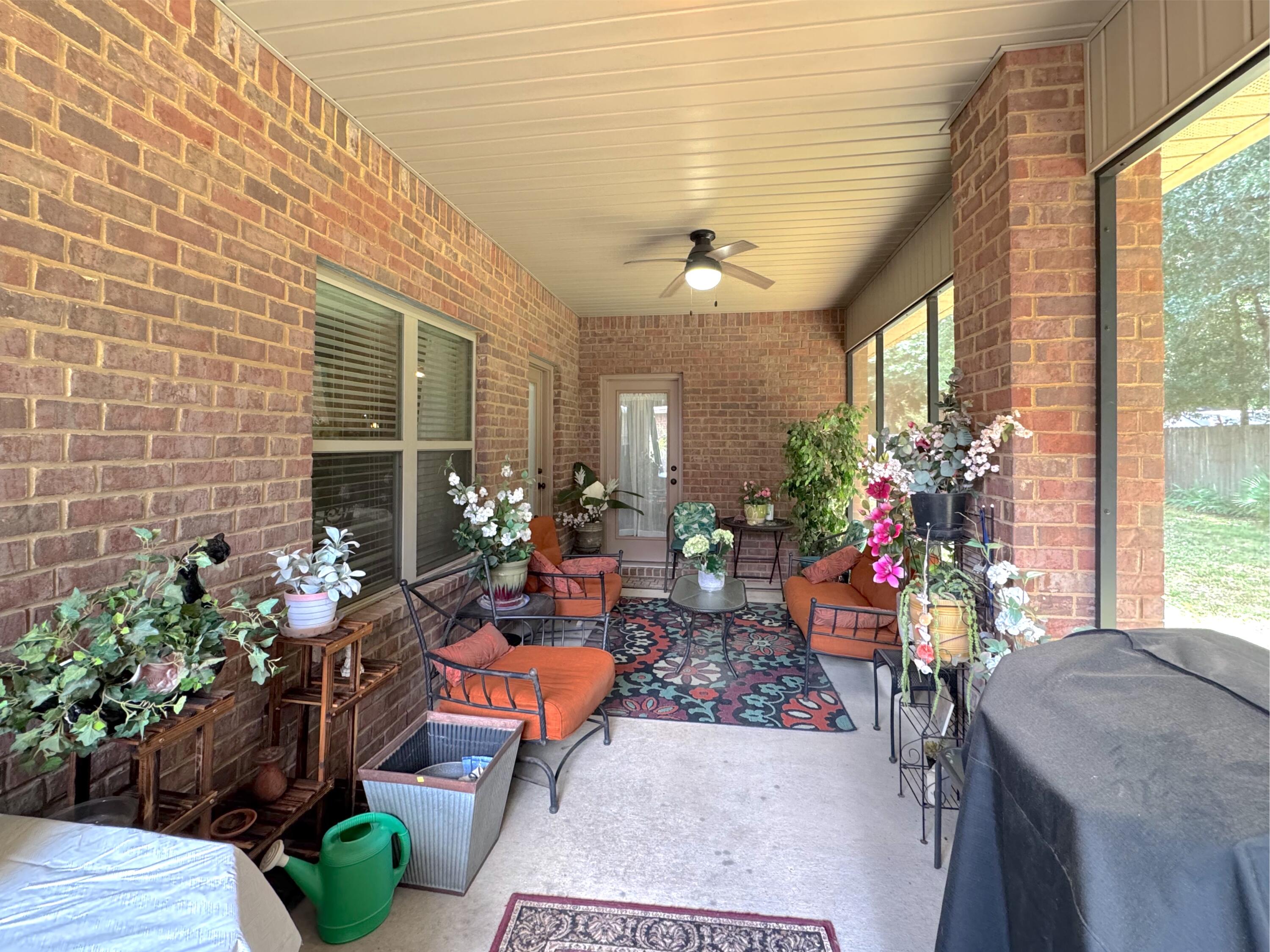 LIBERTY OAKS - Residential