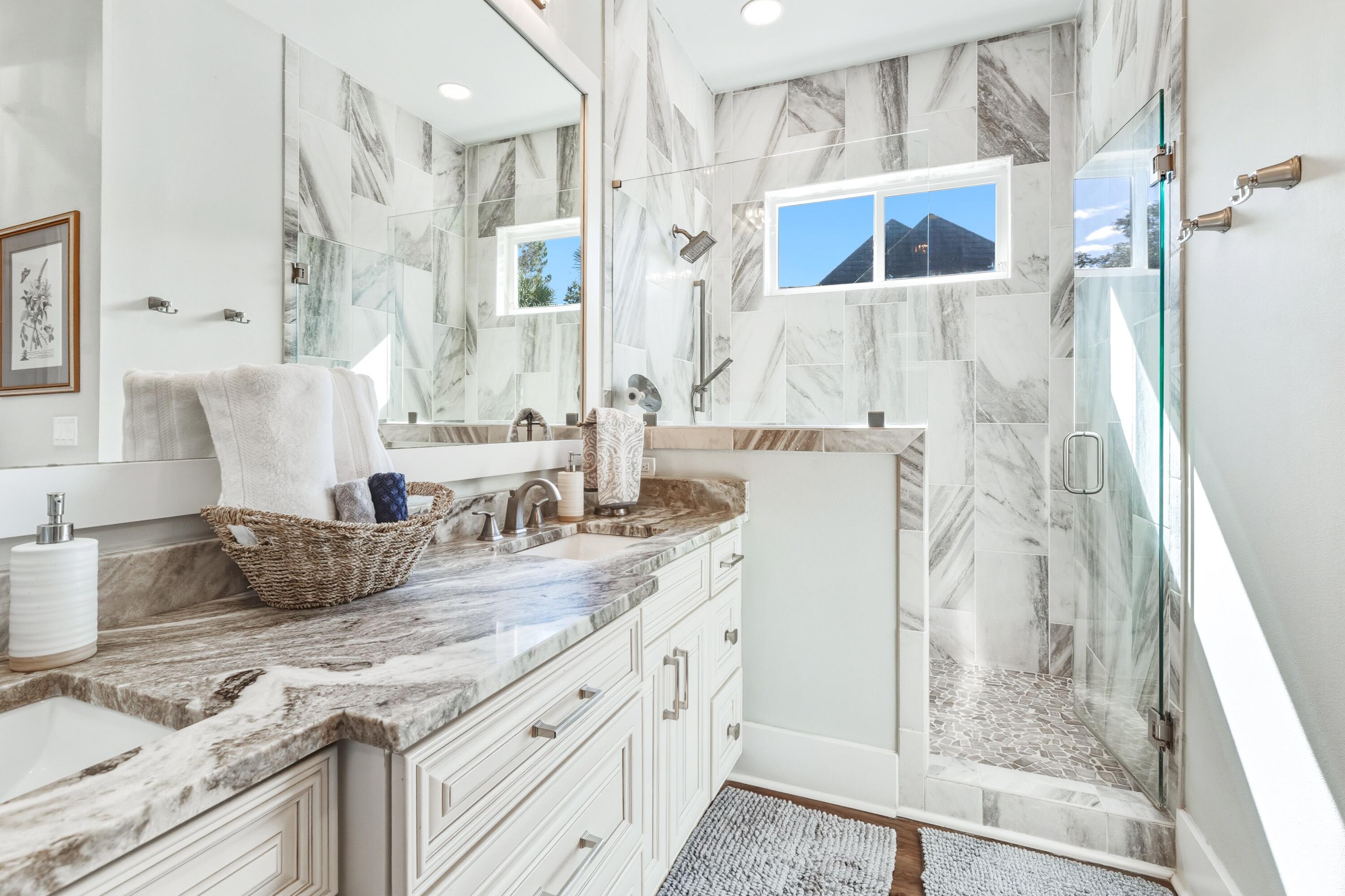 BOTANY BAYOU - Residential