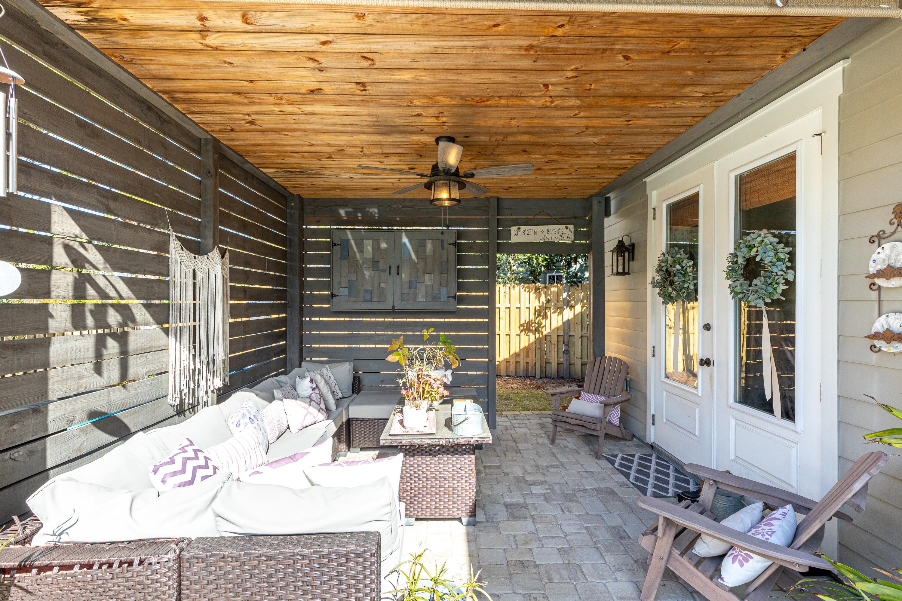 BOTANY BAYOU - Residential