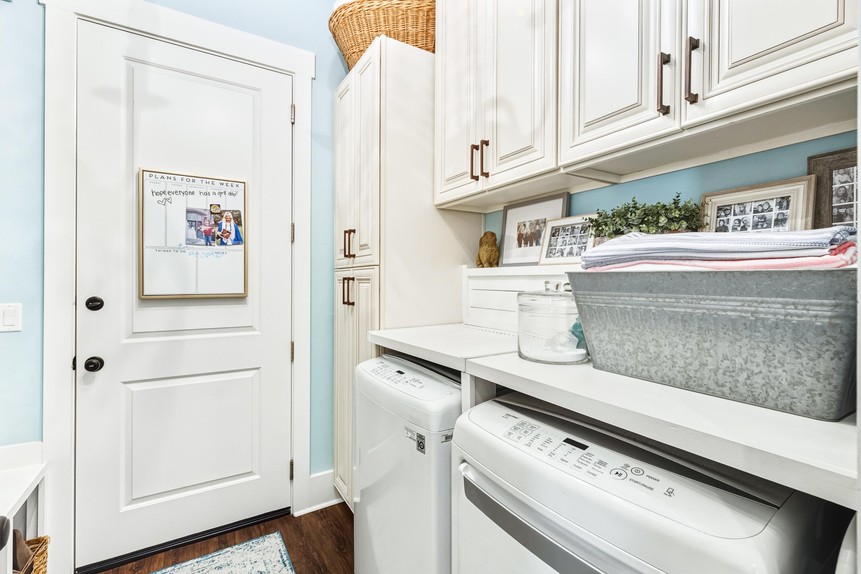 BOTANY BAYOU - Residential