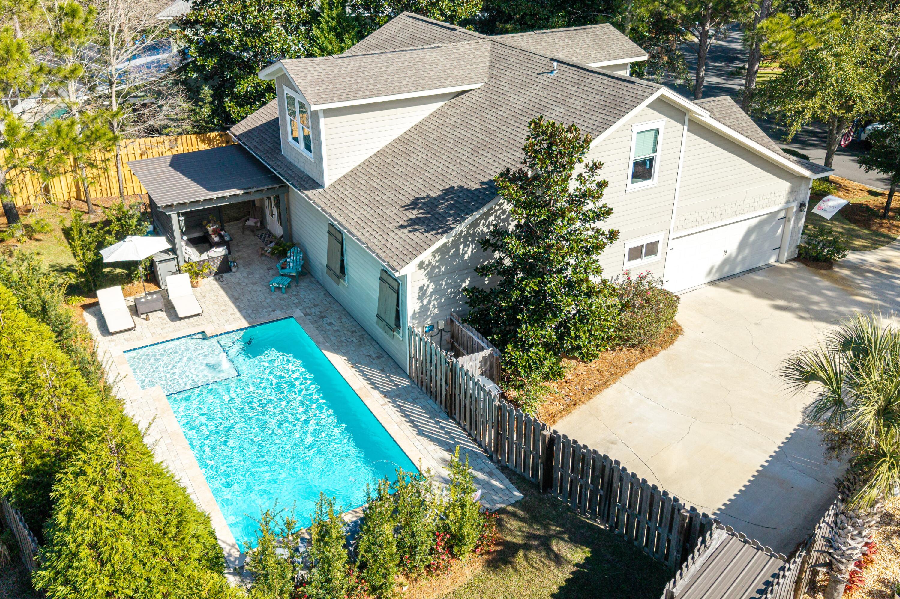 BOTANY BAYOU - Residential