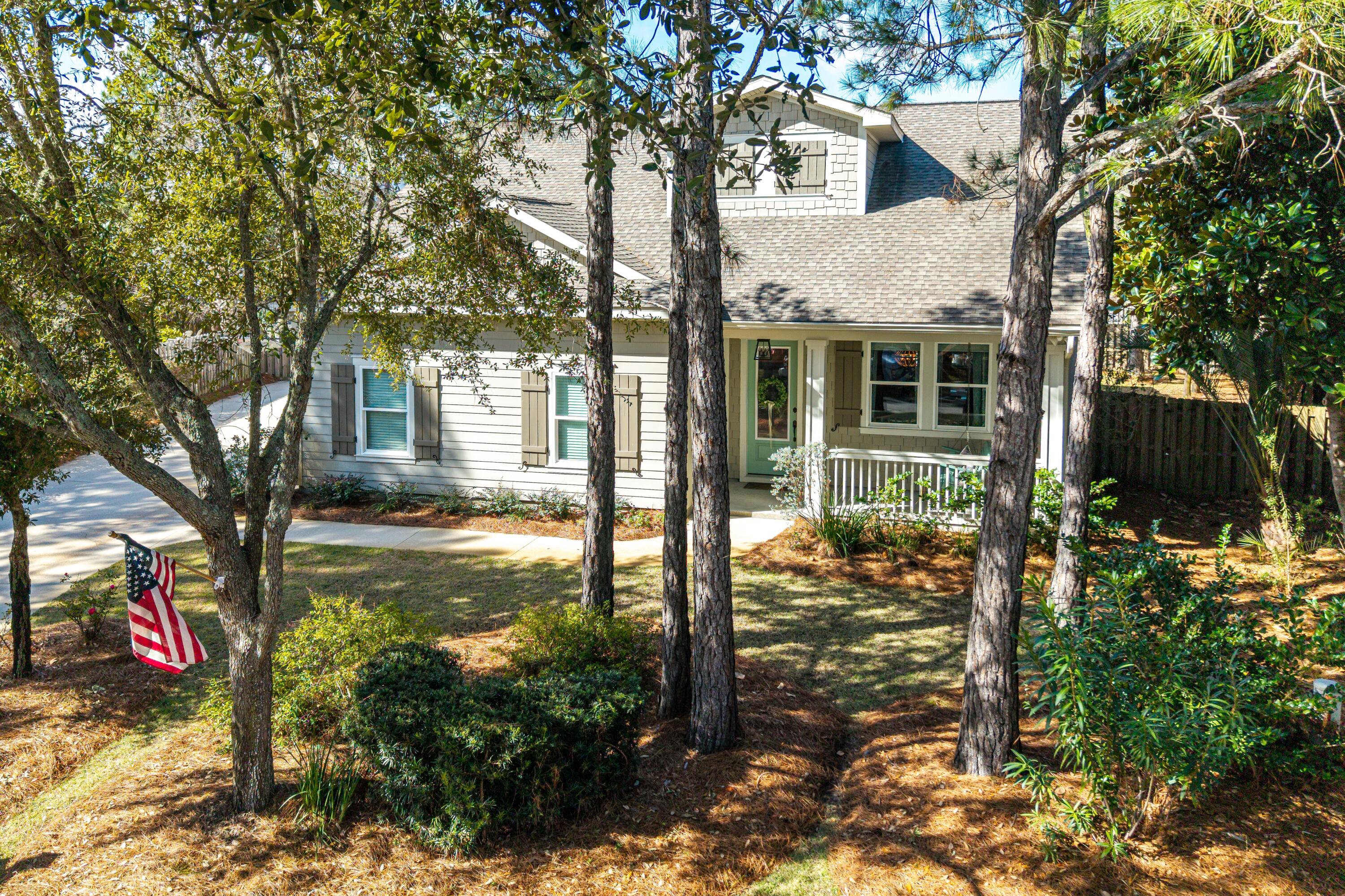 BOTANY BAYOU - Residential