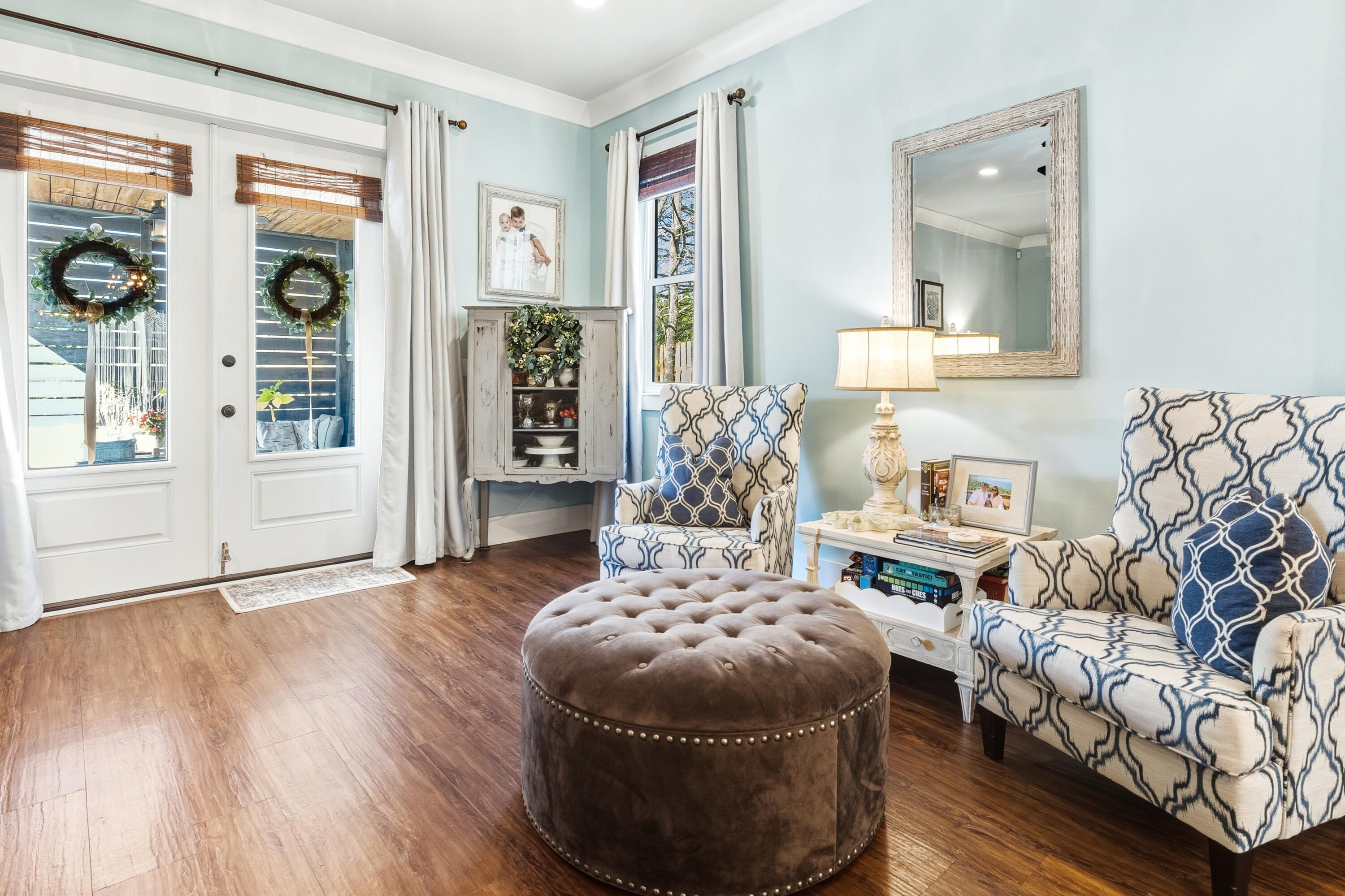 BOTANY BAYOU - Residential