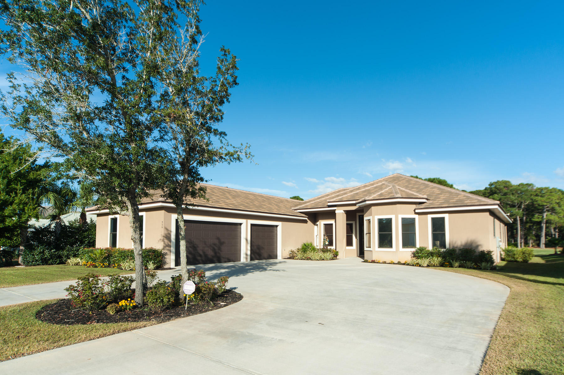 EMERALD BAY PH 1-B - Residential