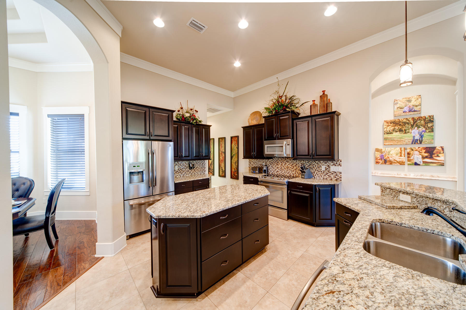 EMERALD BAY PH 1-B - Residential