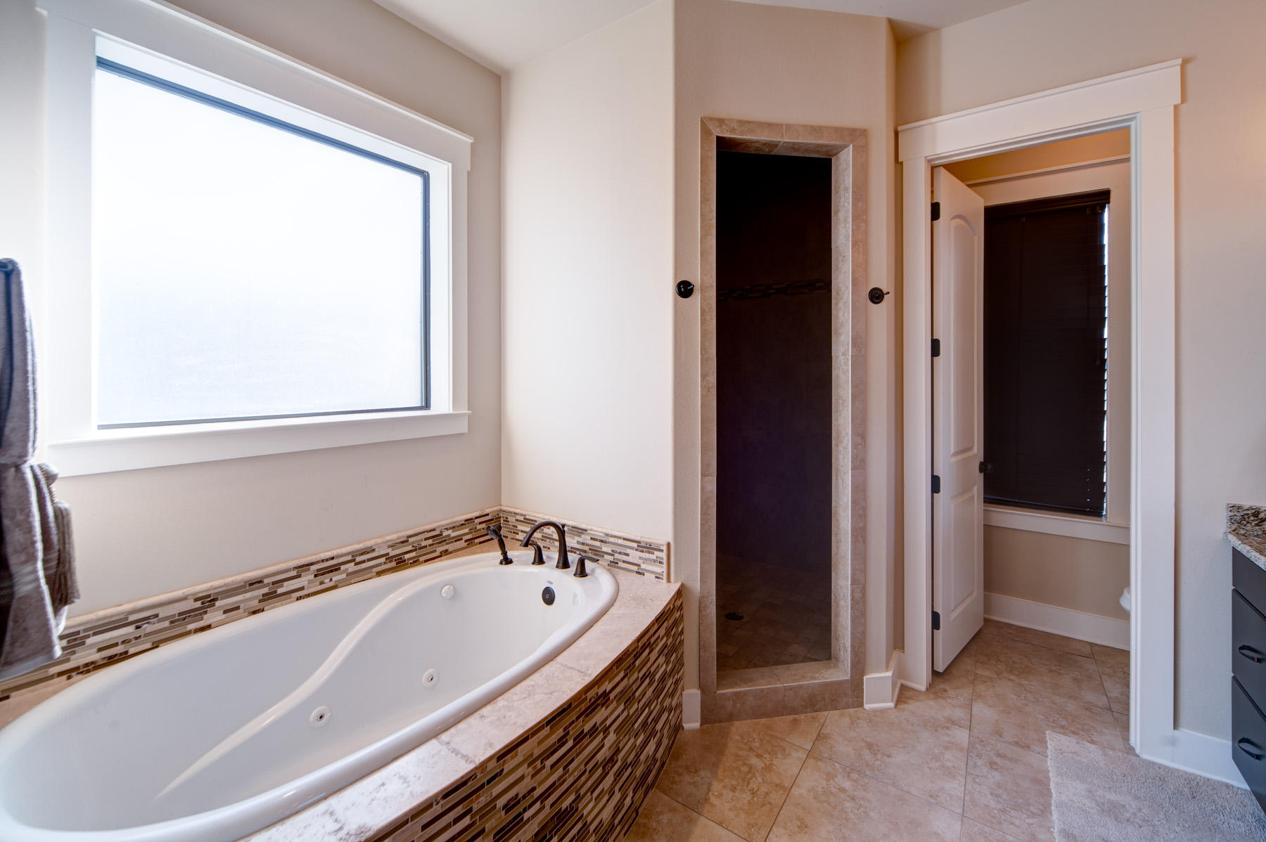 EMERALD BAY PH 1-B - Residential