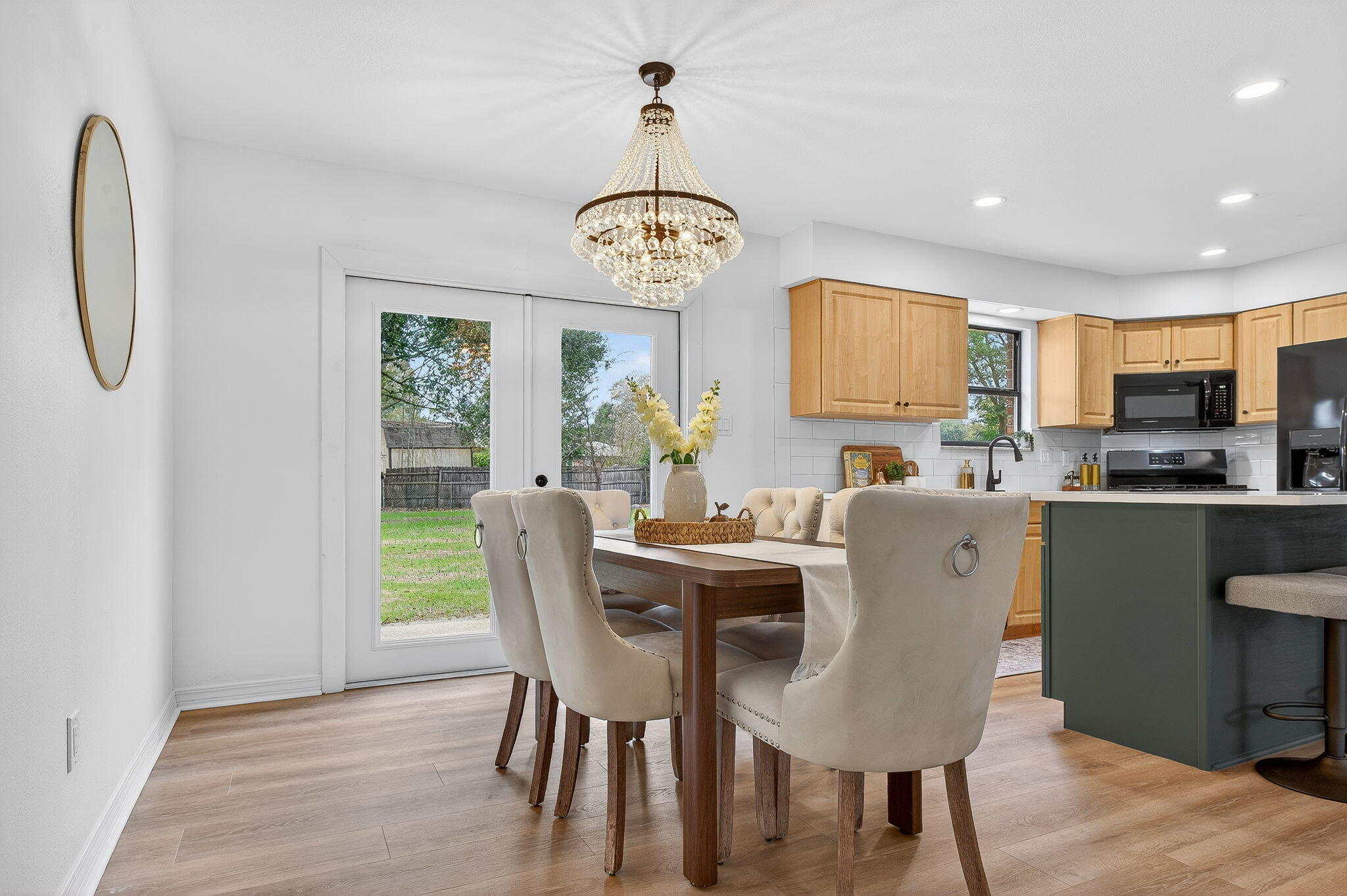 BELLVIEW PINES - Residential