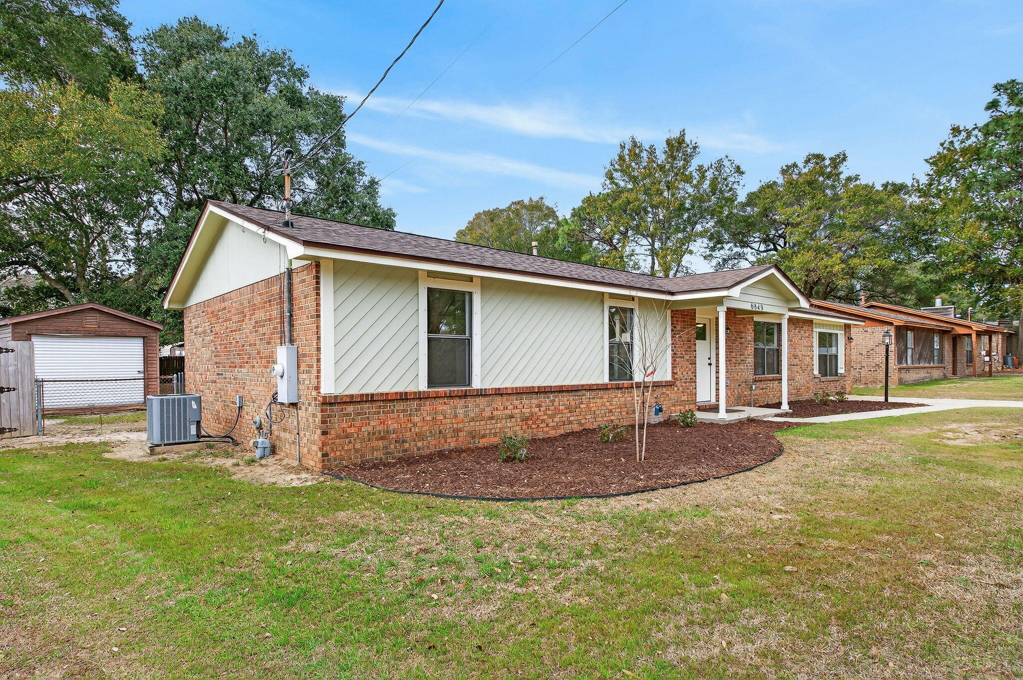 BELLVIEW PINES - Residential