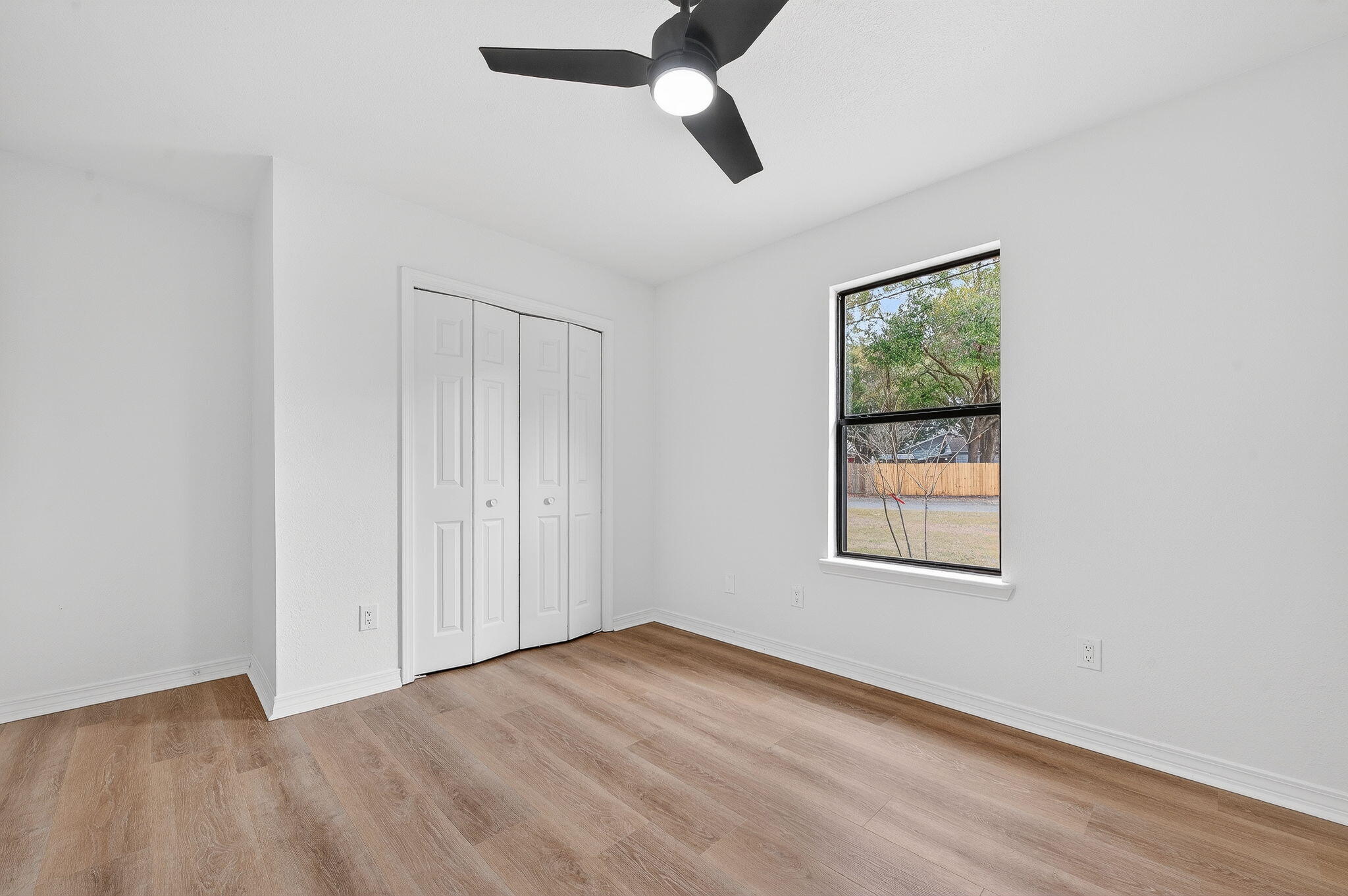 BELLVIEW PINES - Residential