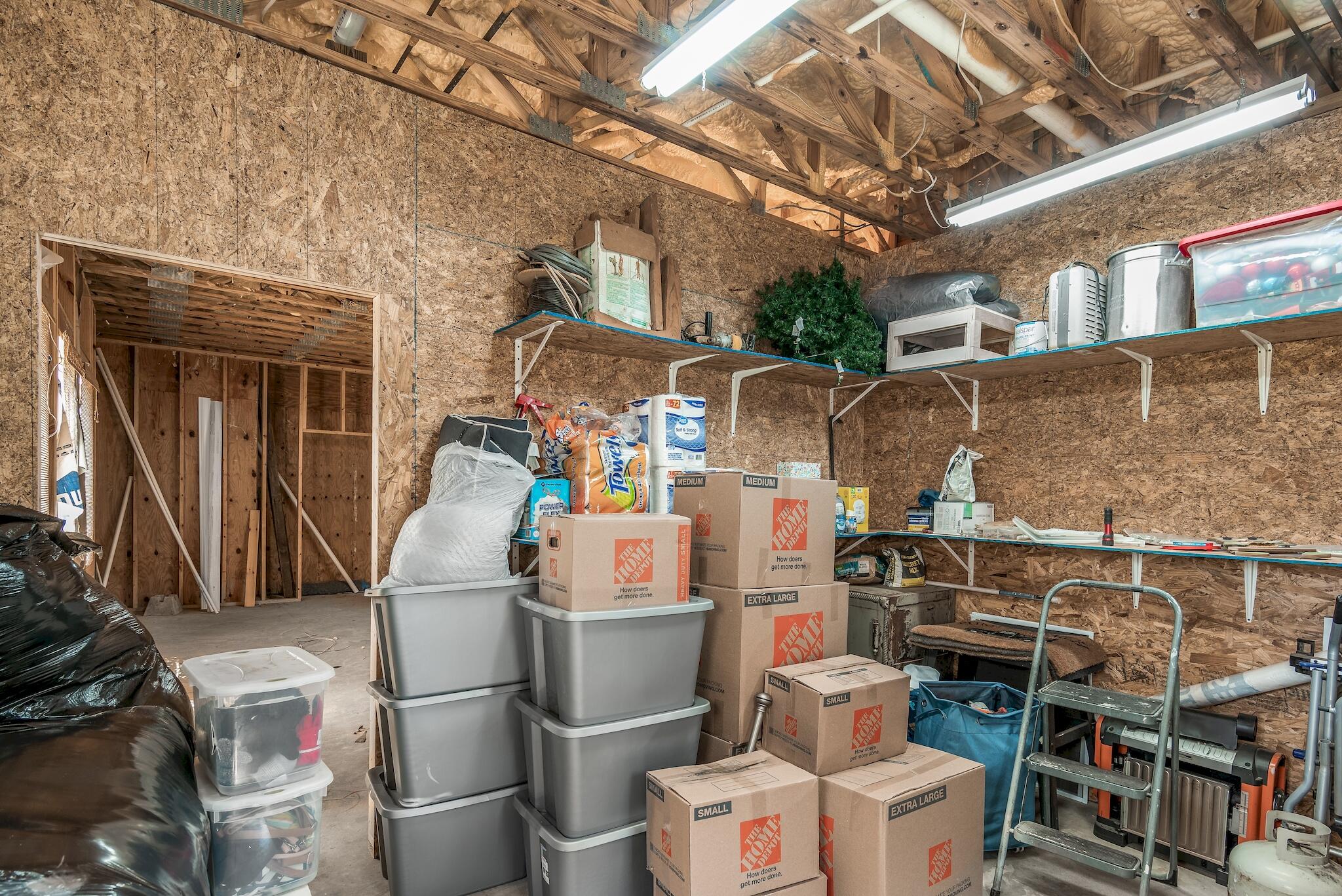 WOODLAND BAYOU ESTATES - Residential