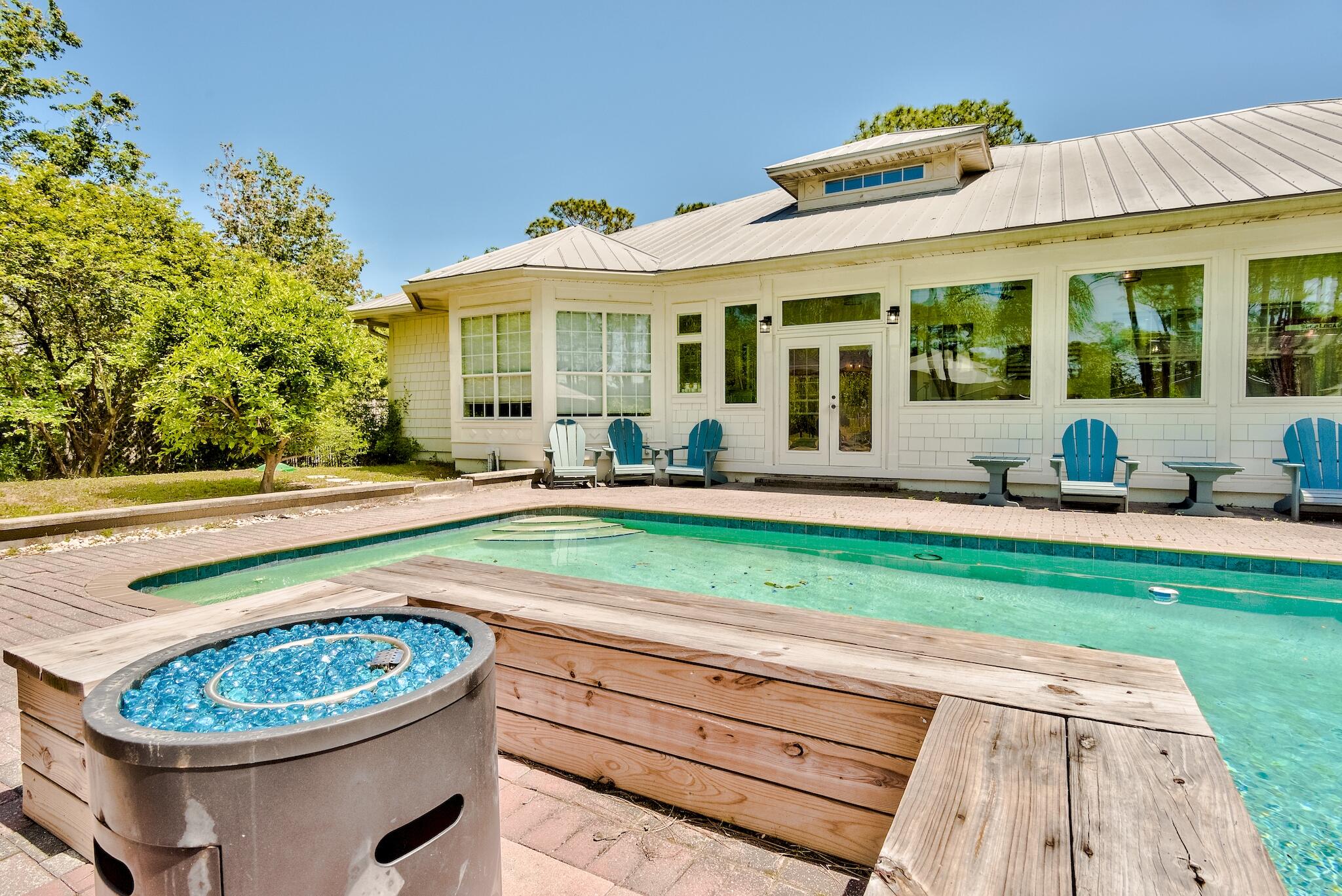 WOODLAND BAYOU ESTATES - Residential