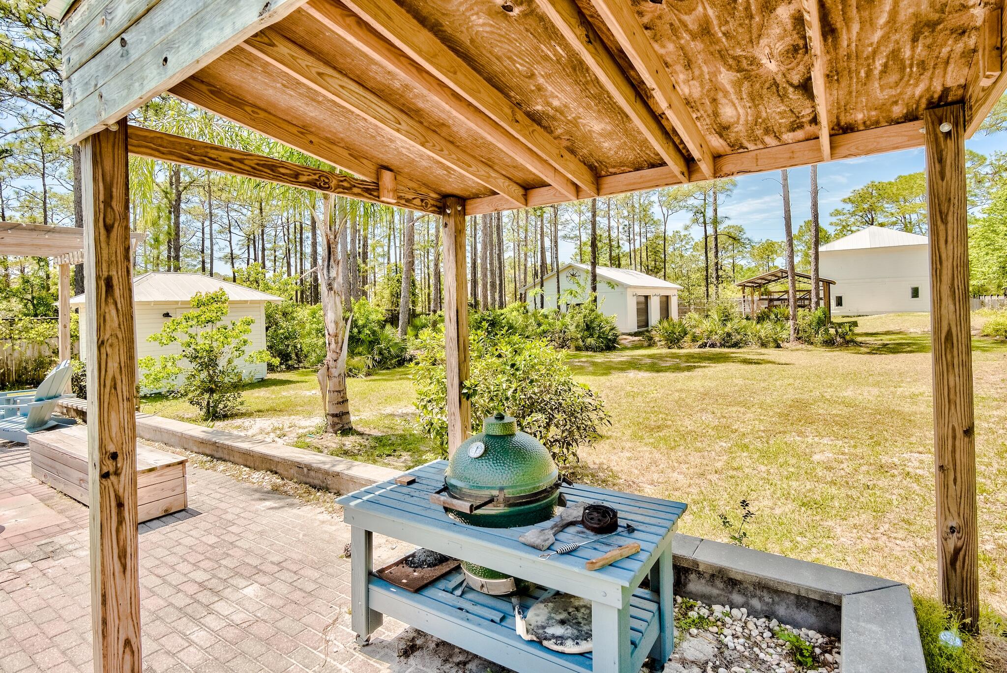 WOODLAND BAYOU ESTATES - Residential