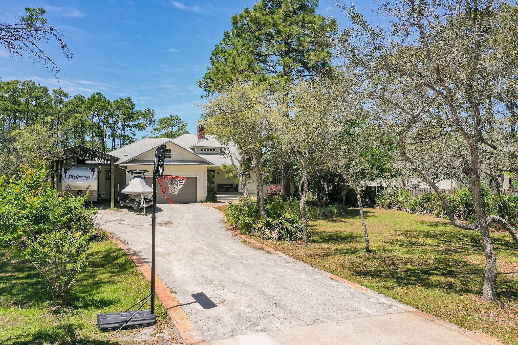 WOODLAND BAYOU ESTATES - Residential