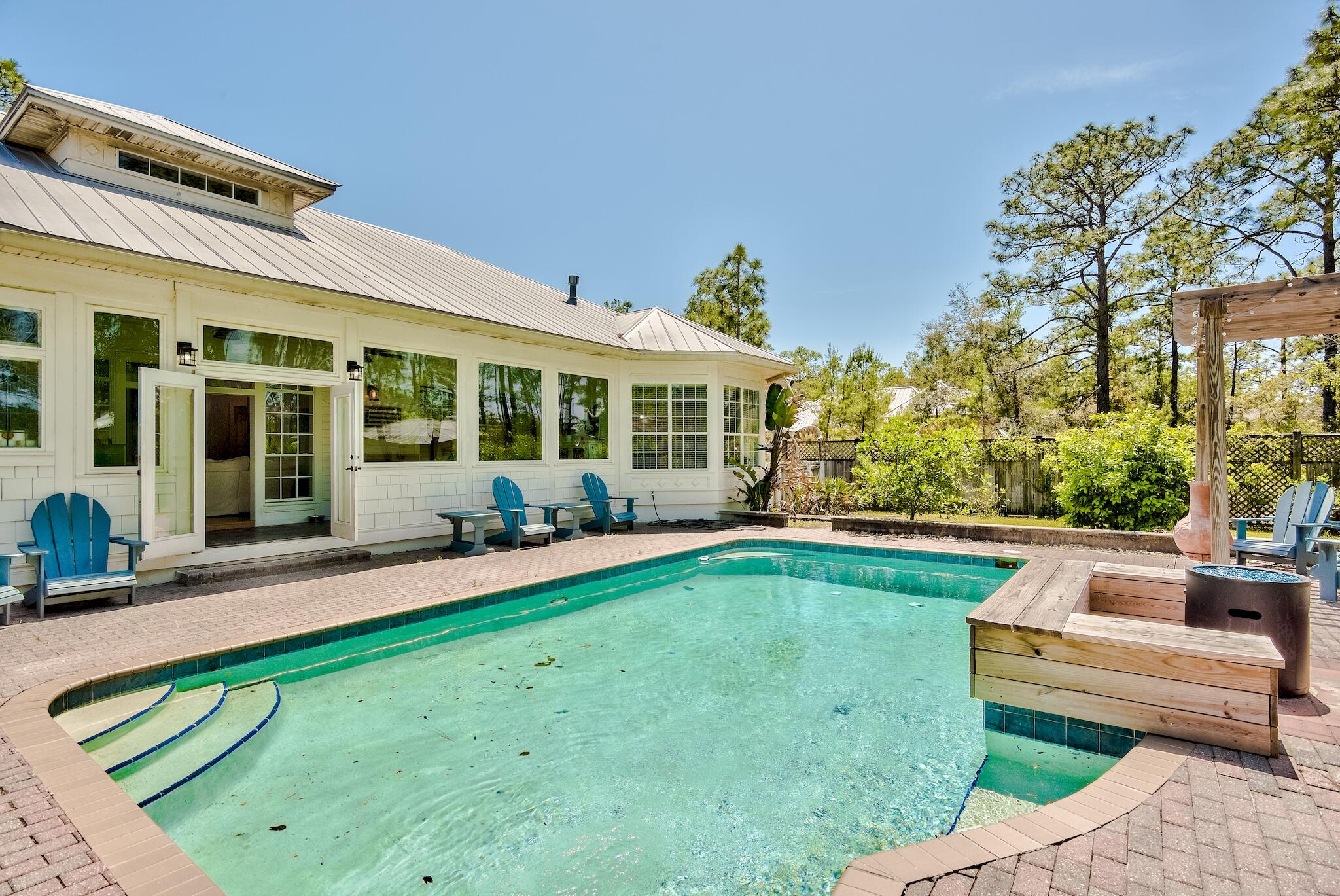 WOODLAND BAYOU ESTATES - Residential